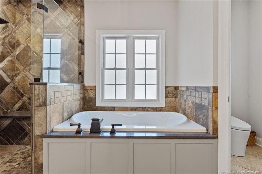 Spa Tub - 30180 E Lake Road, Wagram, NC 28396