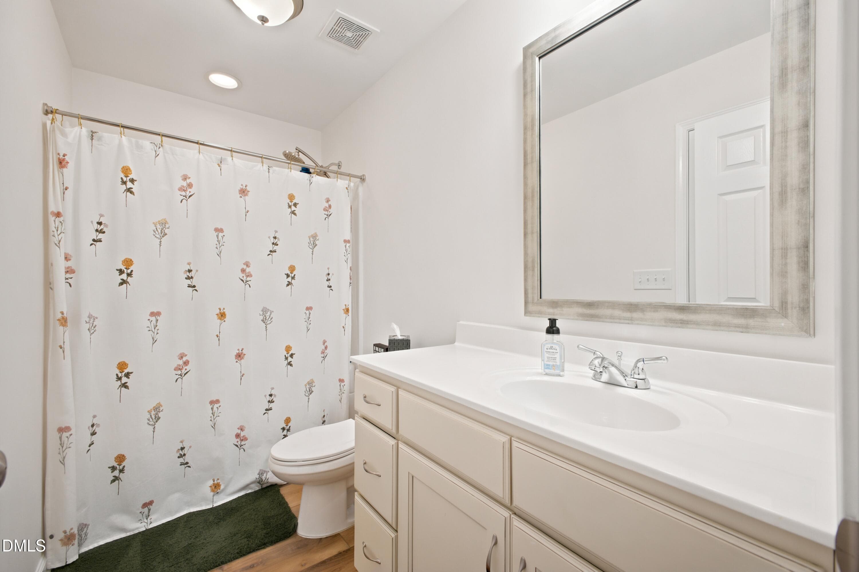 Full Bath - 1625 Main Divide Drive, Wake Forest, NC 27587