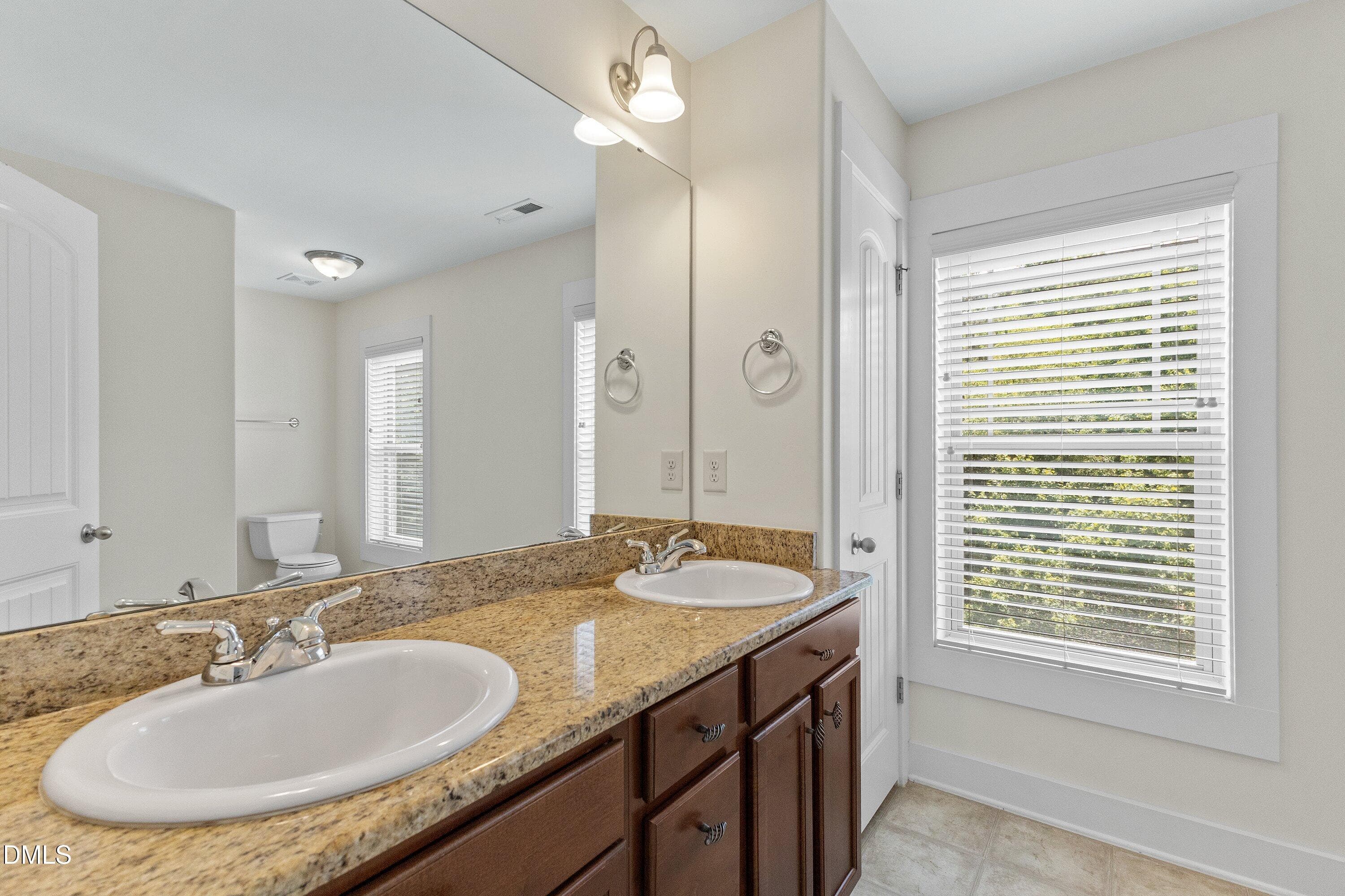 31-3820 Amelia Park Drive_2687 - 3820 Amelia Park Drive, Raleigh, NC 27606, Raleigh