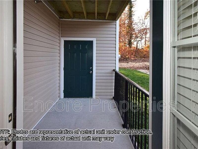 Photo #7 - 2608 Pennoak Way H, Greensboro, NC 27407