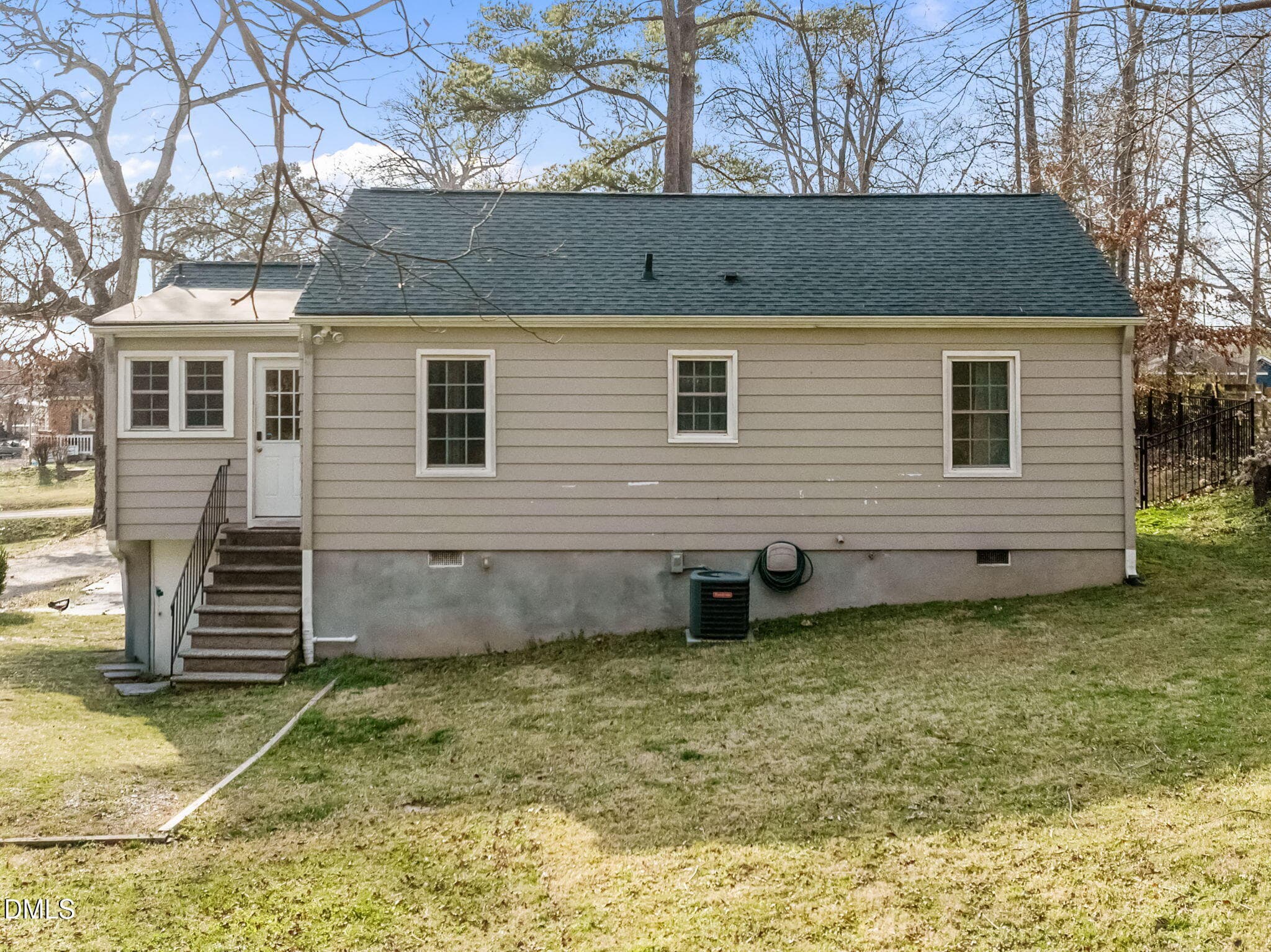 04_beyc6a3c795c5ecdc - 212 Southerland Street, Durham, NC 27703, Durham