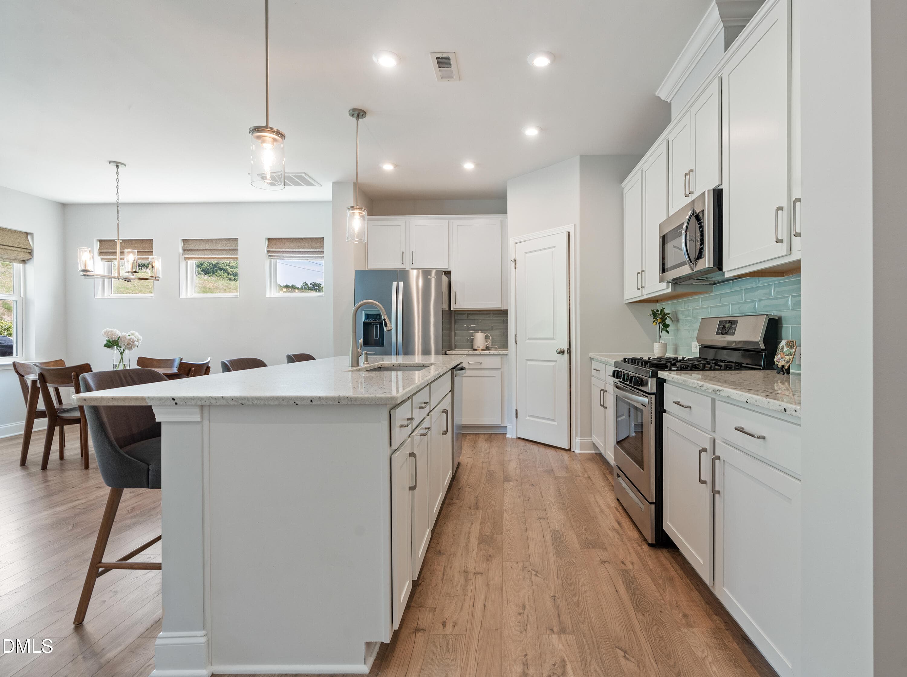 9 - 200 Deardom Way, Chapel Hill, NC 27516, Chapel Hill