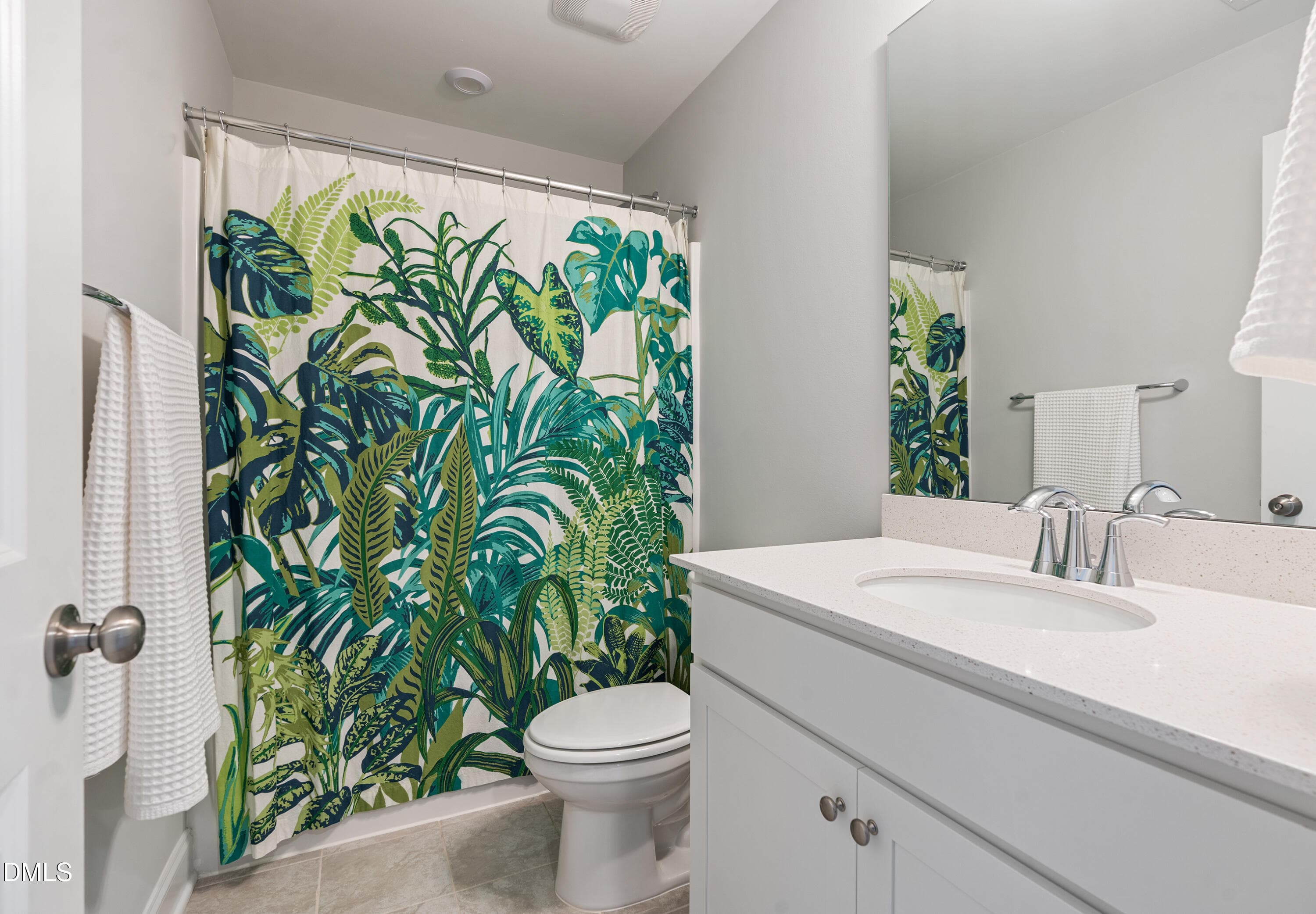17 - 200 Deardom Way, Chapel Hill, NC 27516, Chapel Hill