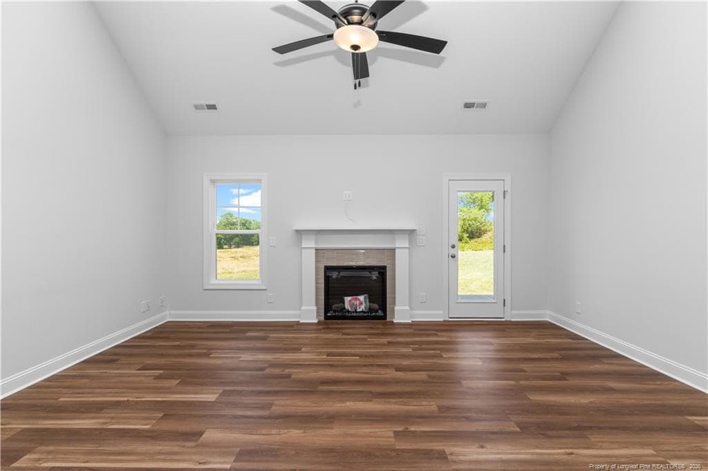 Photo 4 - 204 N Rabbit Run Drive, Smithfield, NC 27577
