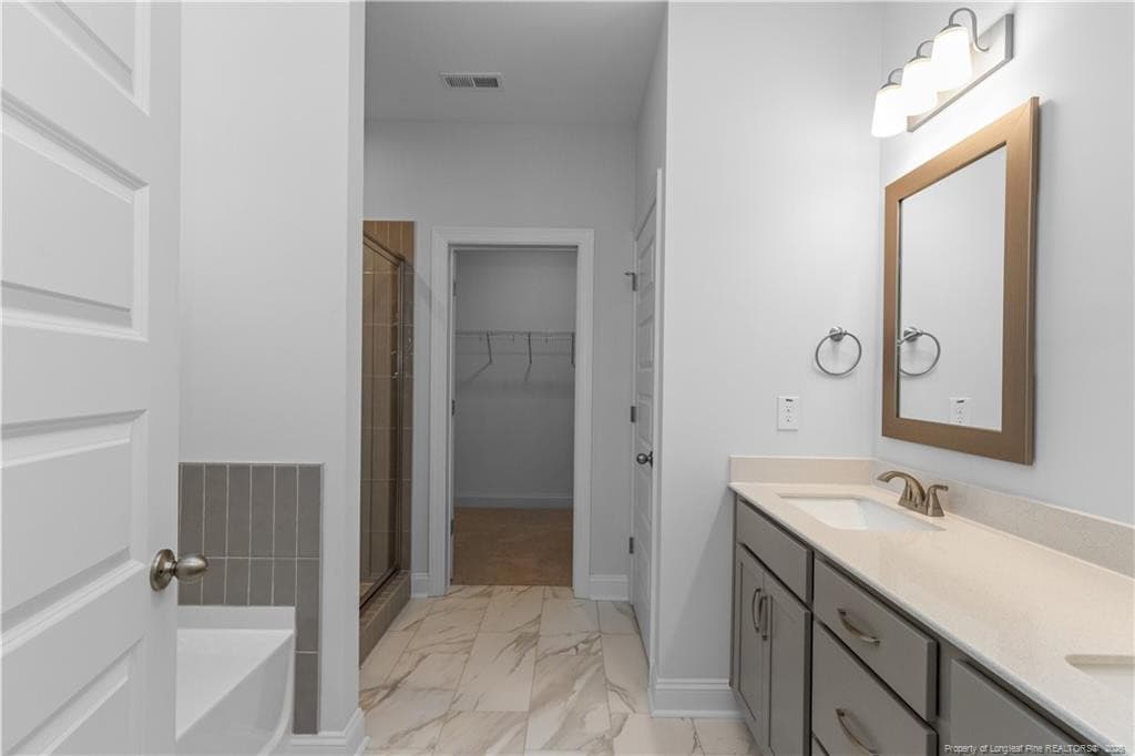 Photo 14 - 204 N Rabbit Run Drive, Smithfield, NC 27577