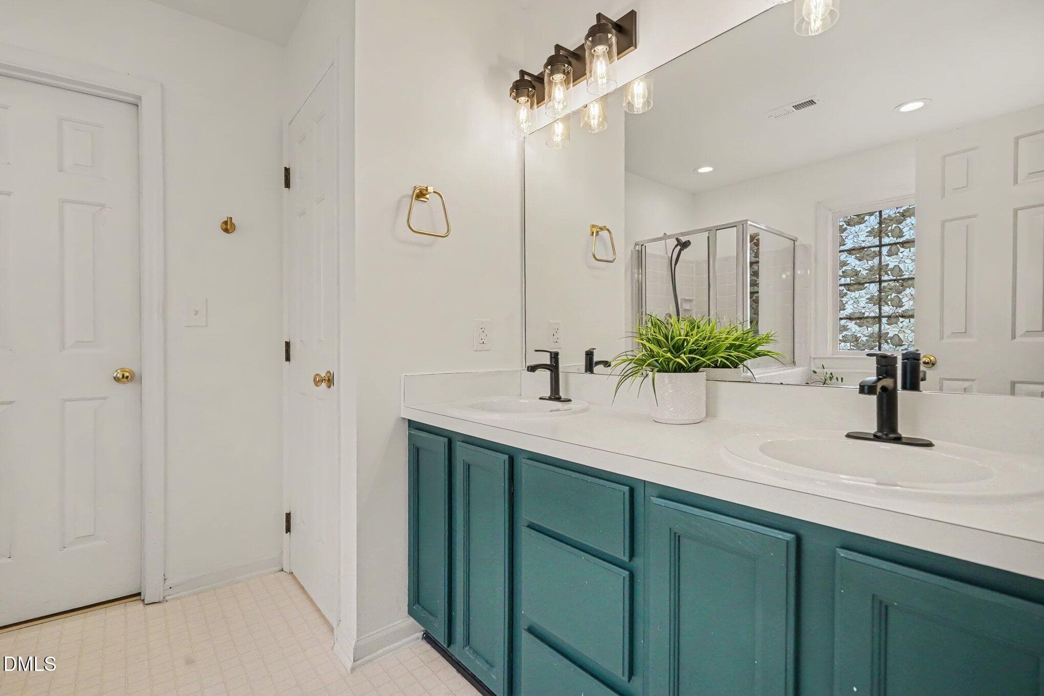 018_file_1822 - 1900 Jupiter Hills Court, Raleigh, NC 27604, Raleigh