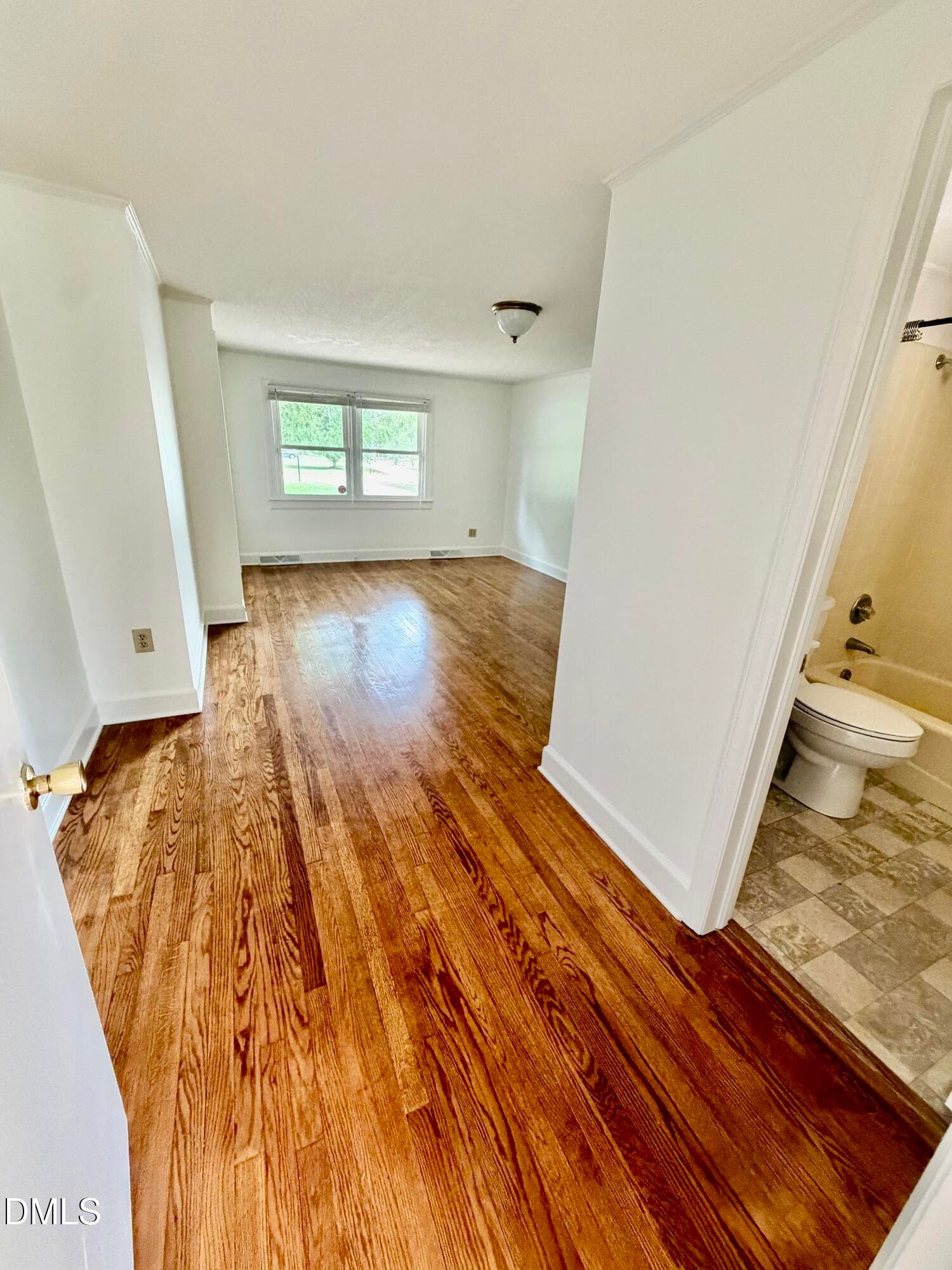 IMG_1496 - 1000 Hanford Road, Graham, NC 27253