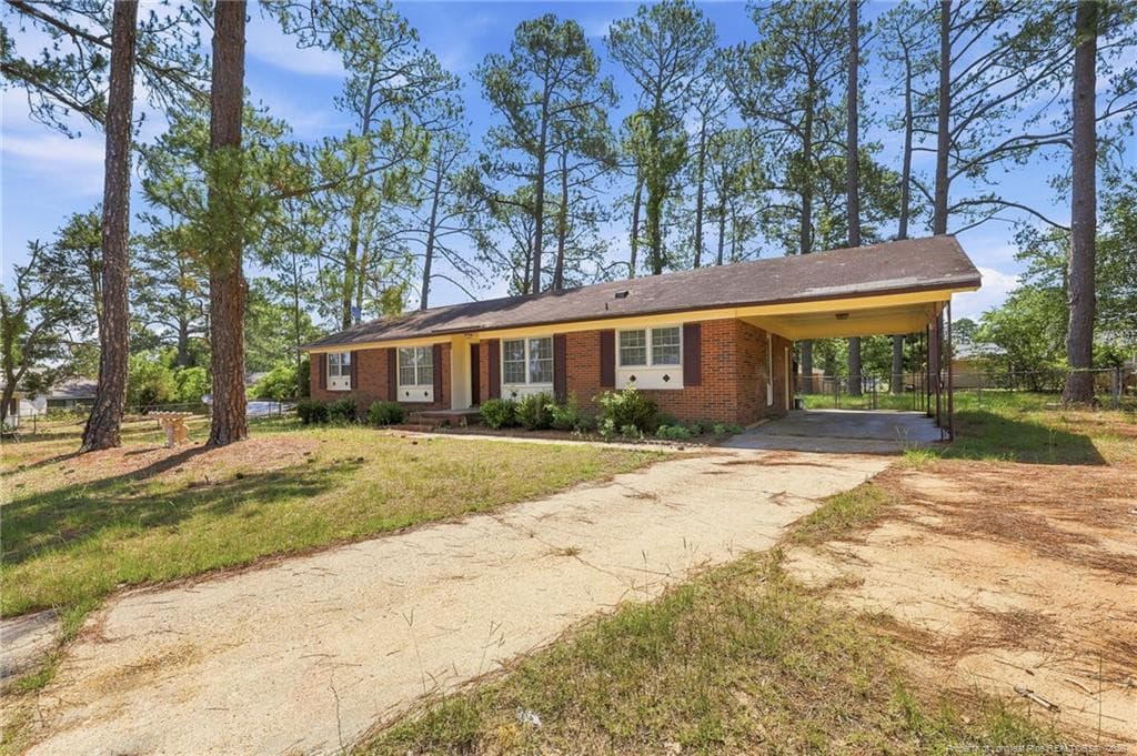 Photo 2 - 5805 Cold Harbor Court, Fayetteville, NC 28304, Fayetteville