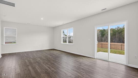 Great Room - 122 Lone Star Drive, Lillington, NC 27546