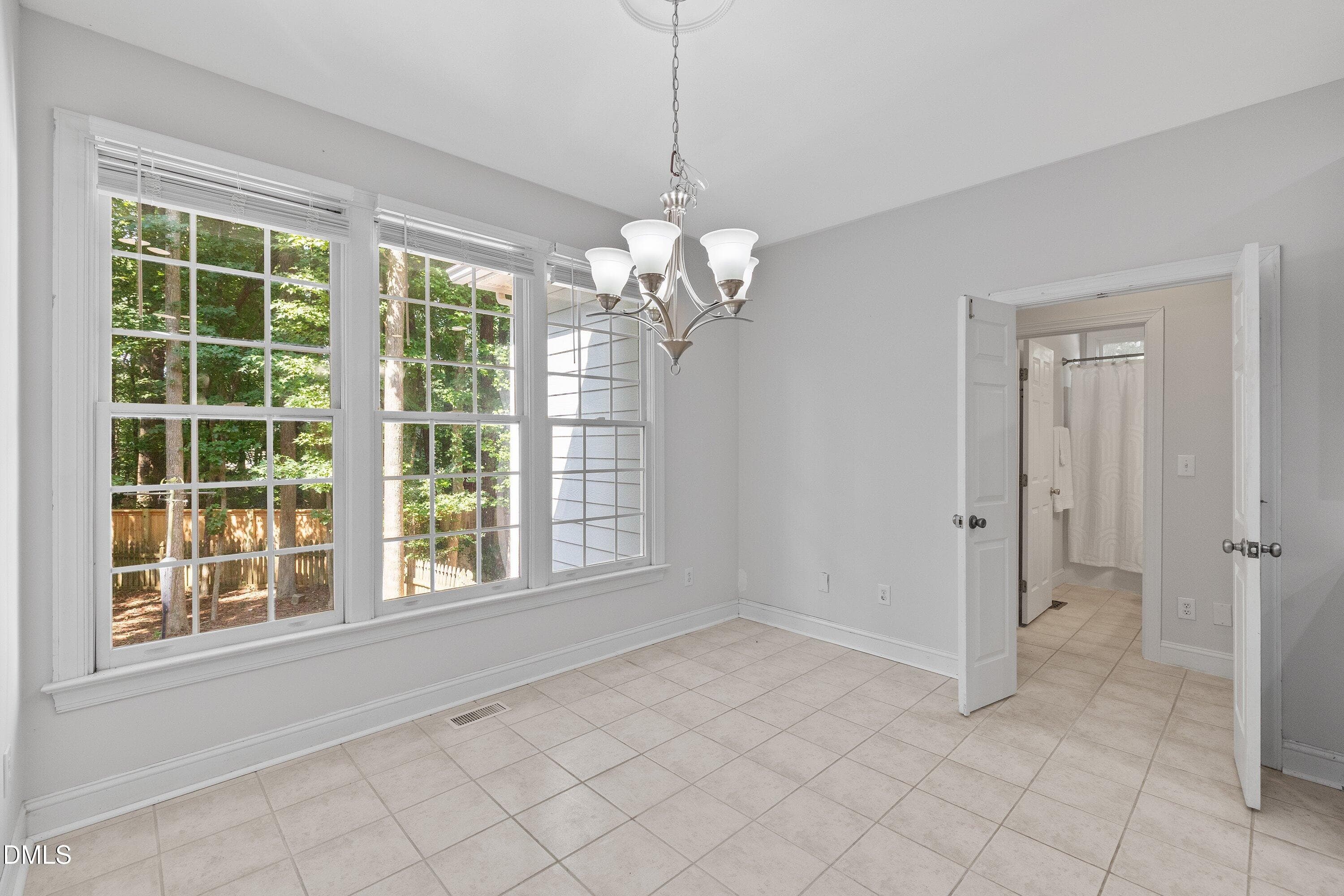 21-2101 Chicora Wood_6947 - 2101 Chicora Wood Drive, Raleigh, NC 27606, Raleigh
