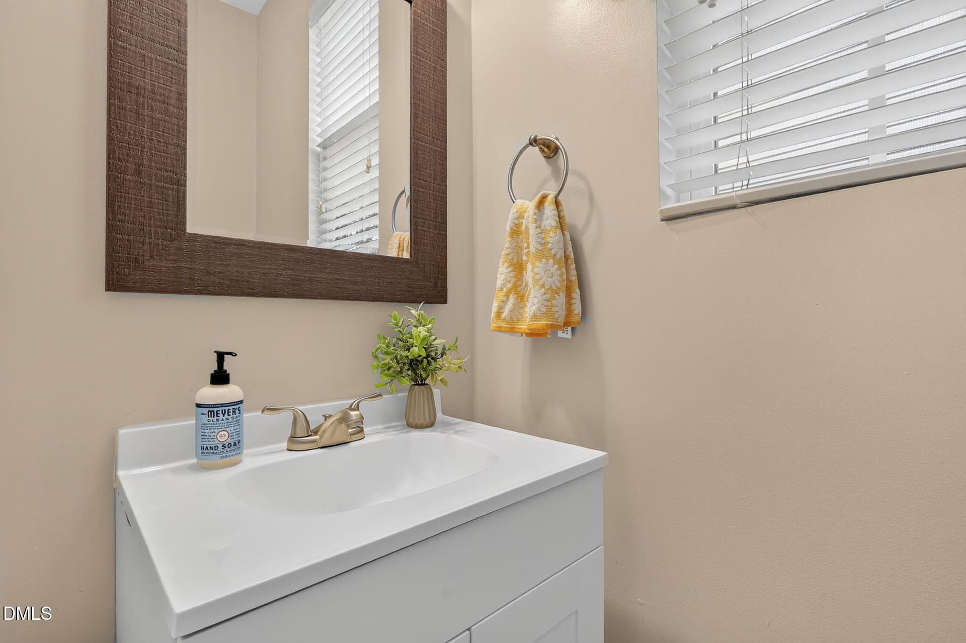 24-web-or-mls-314-red-mountain-ln-jenne- - 314 Red Mountain Lane, Knightdale, NC 27545