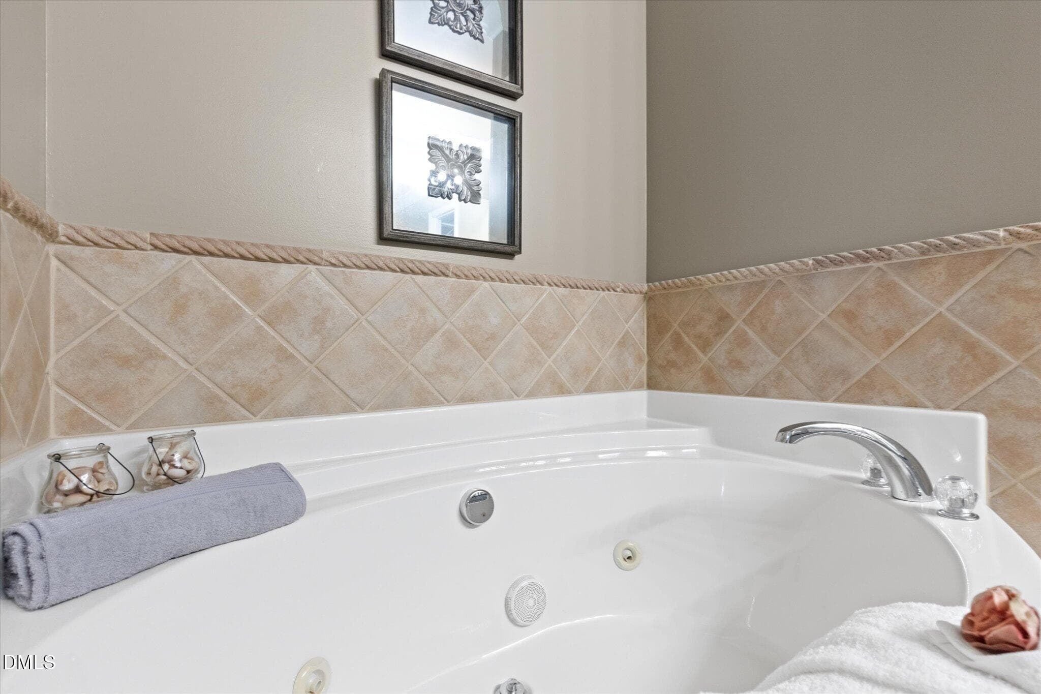 MAIN BATH - 5304 Seaspray Lane, Raleigh, NC 27610, Raleigh