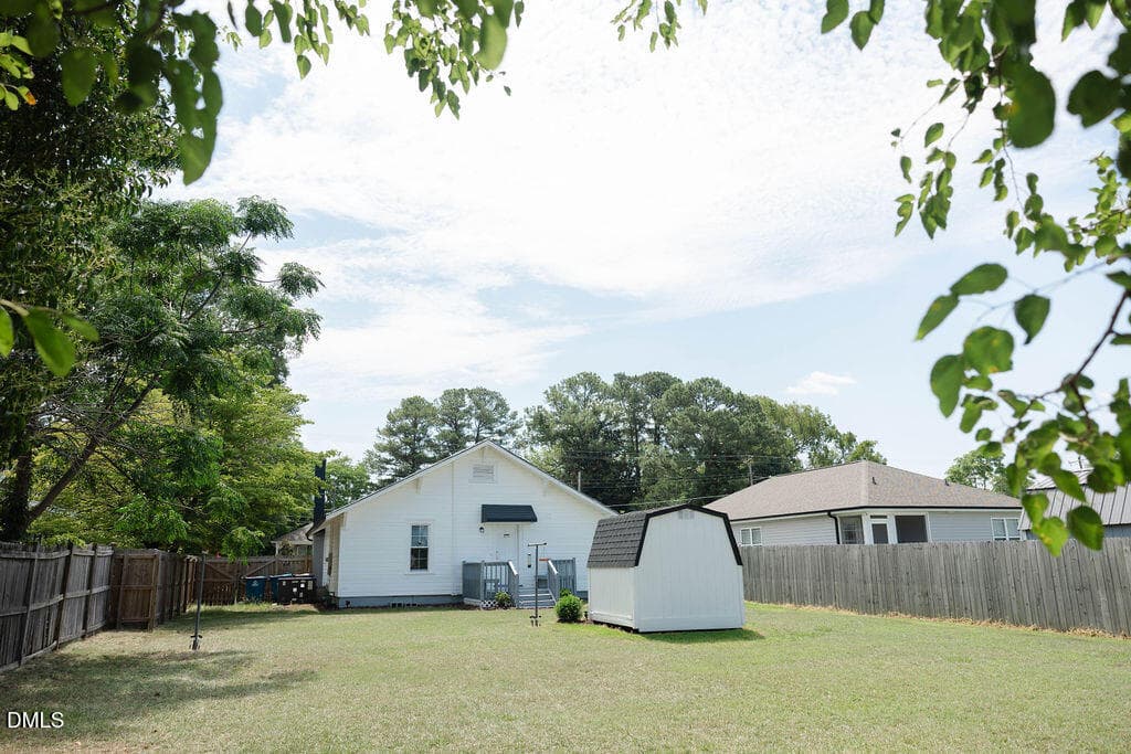 back yard - 706 S Magnolia, Dunn, NC 28334