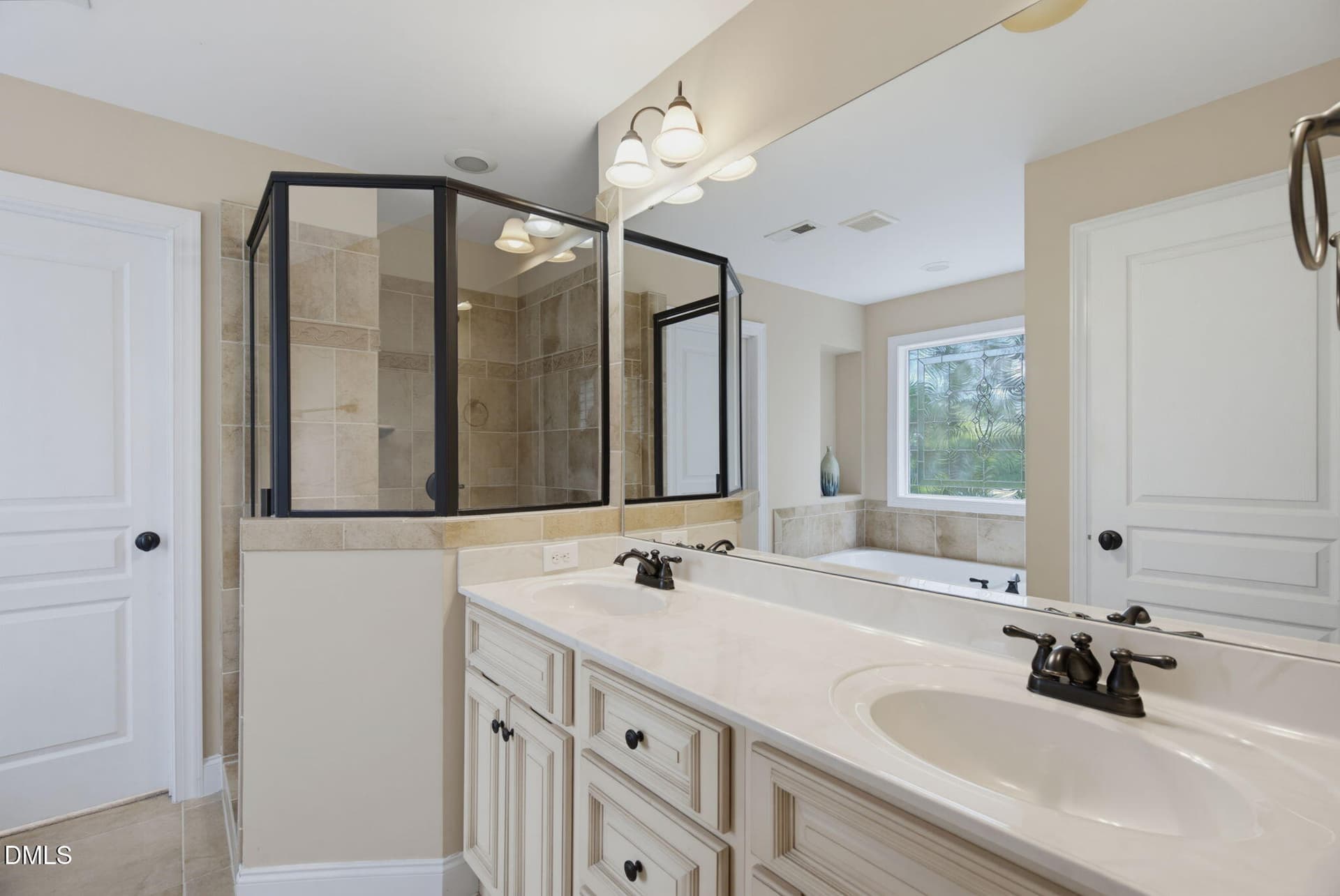 Primary Bath - 2800 Pompeii Place, Wake Forest, NC 27587