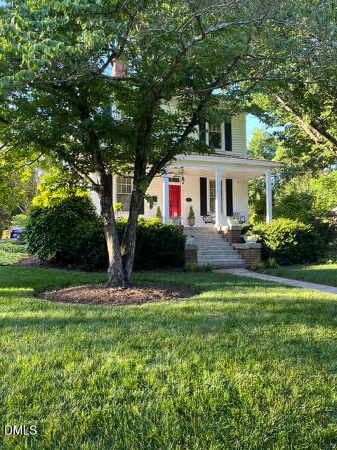front corner - 211 Barnette Avenue, Roxboro, NC 27573