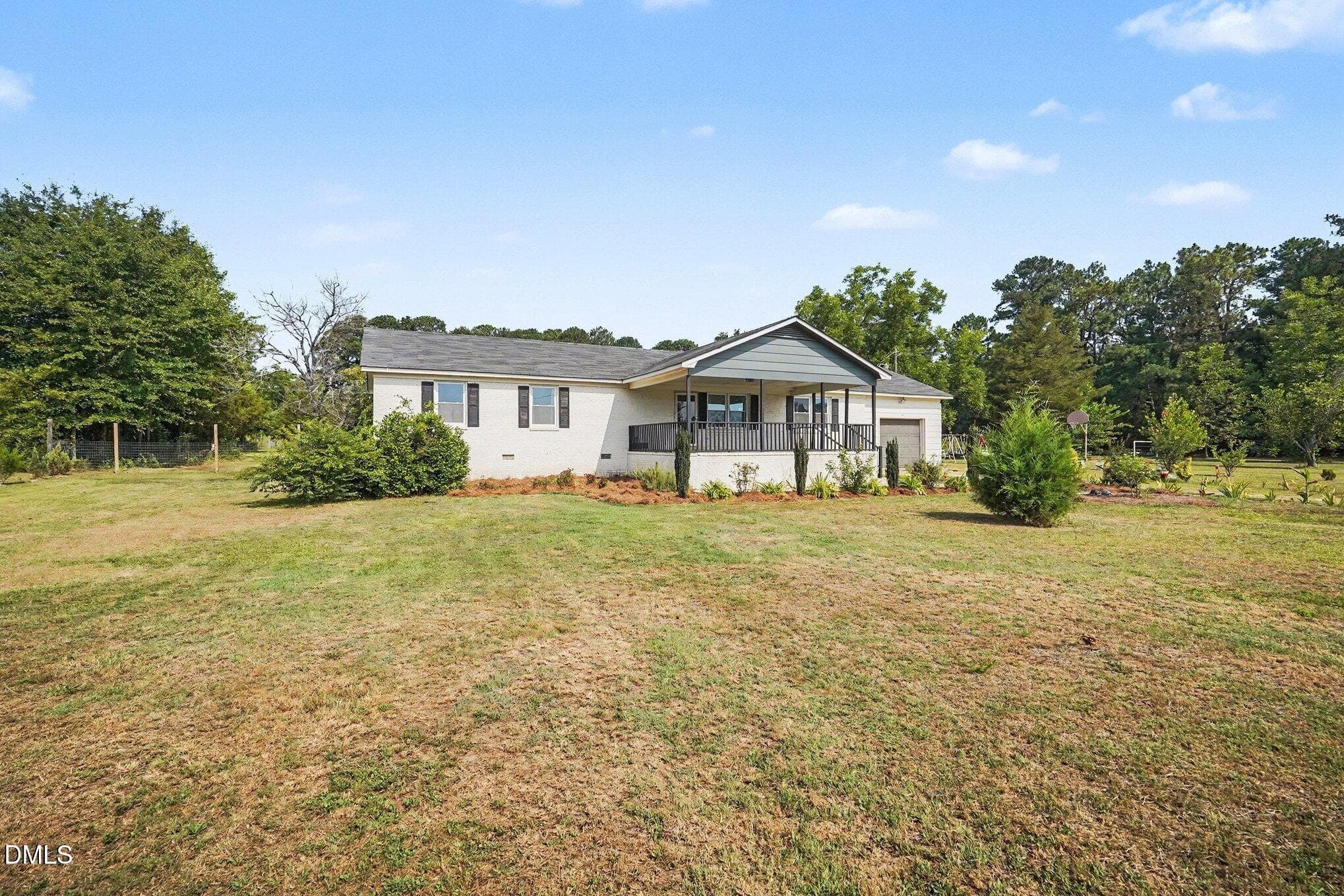 134 Old Oak Lane, Dunn, NC 28334