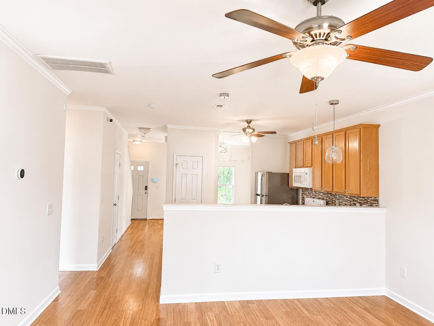 Living to Kitchen 1 Ai - 1203 Cozart Street, Durham, NC 27704, Durham