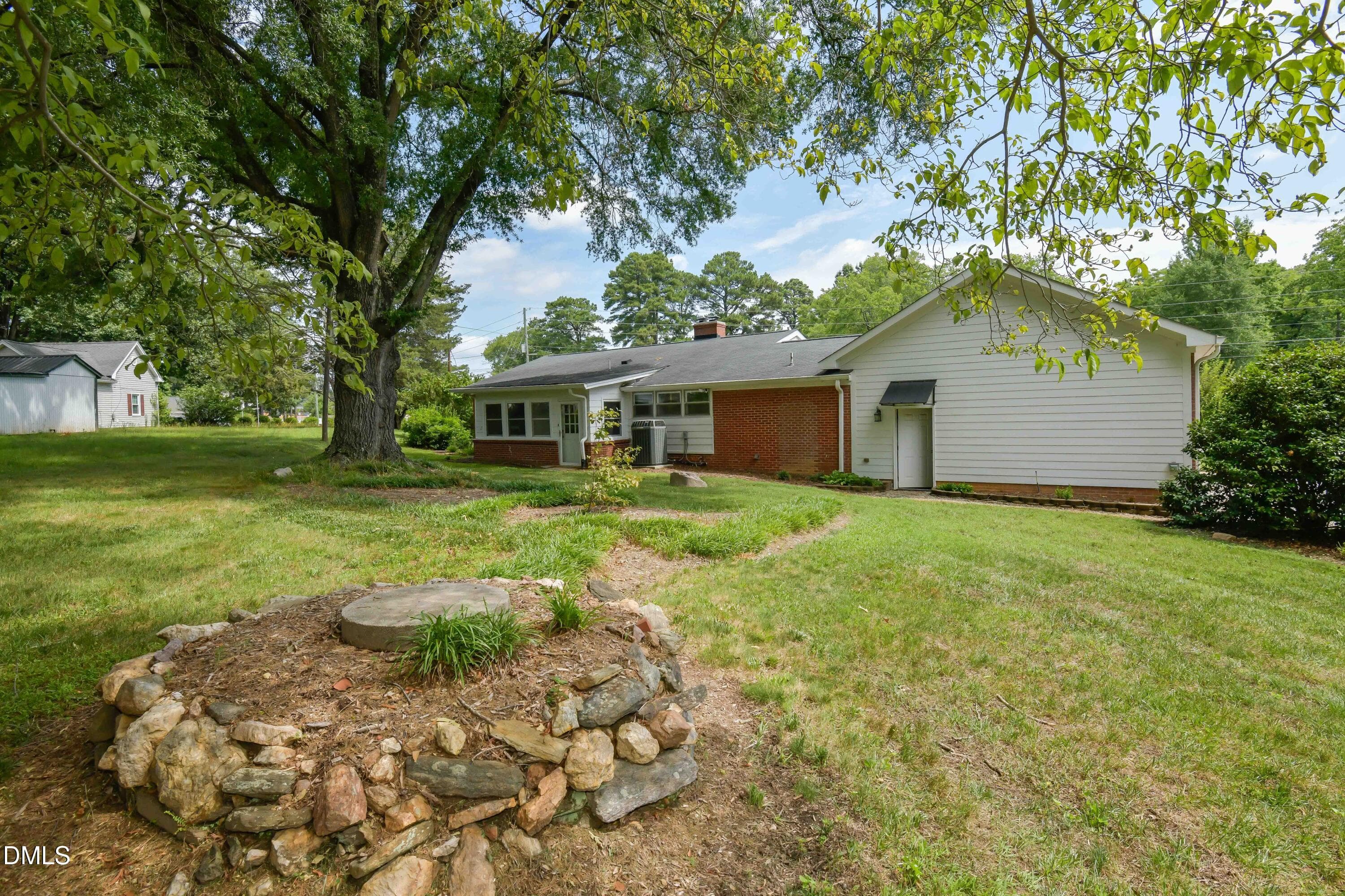 _DSC1111 - 6121 Yates Mill Pond Road, Raleigh, NC 27606, Raleigh