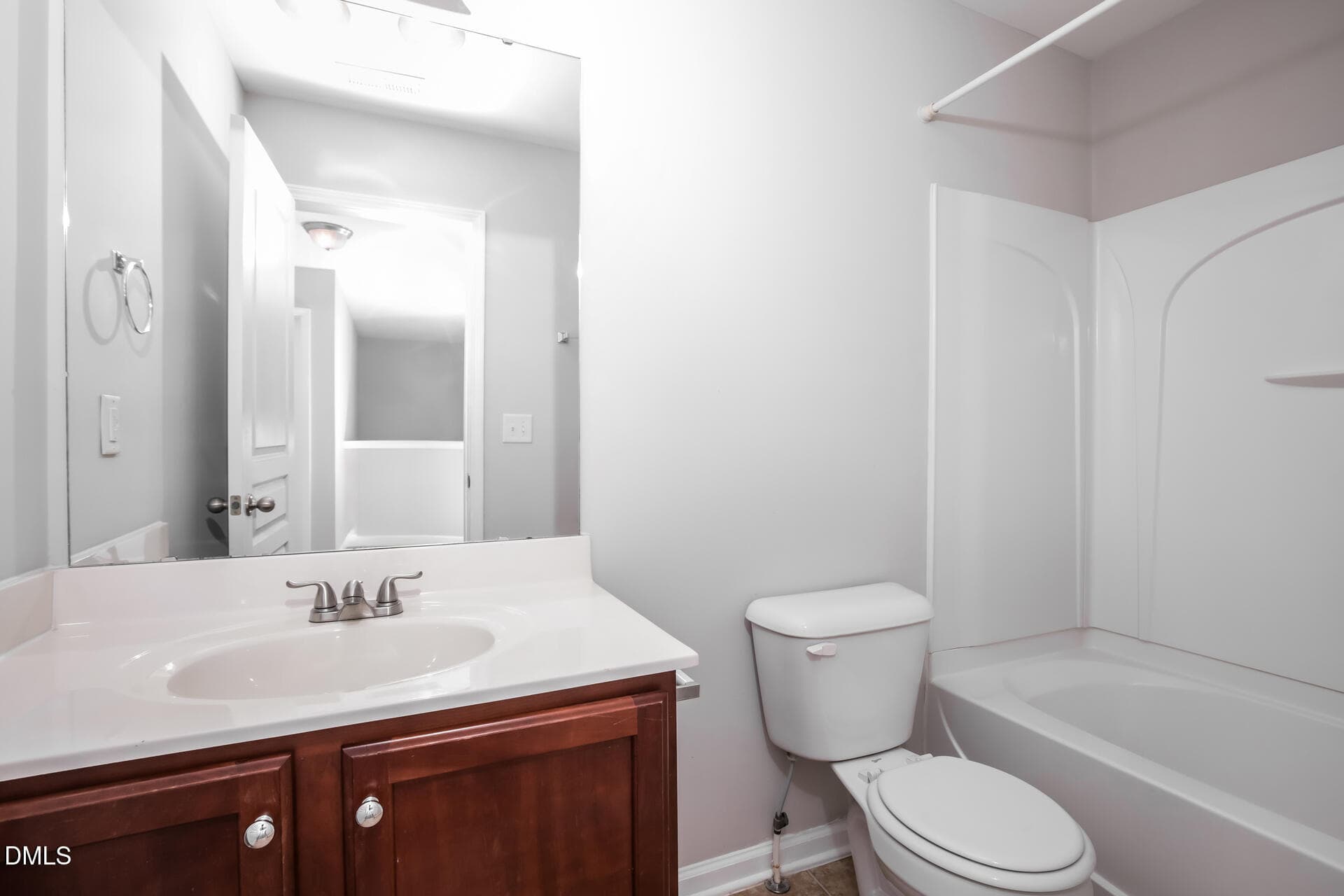 018-photo-bathroom-15518004 - 3213 Whispernut Lane, Zebulon, NC 27597