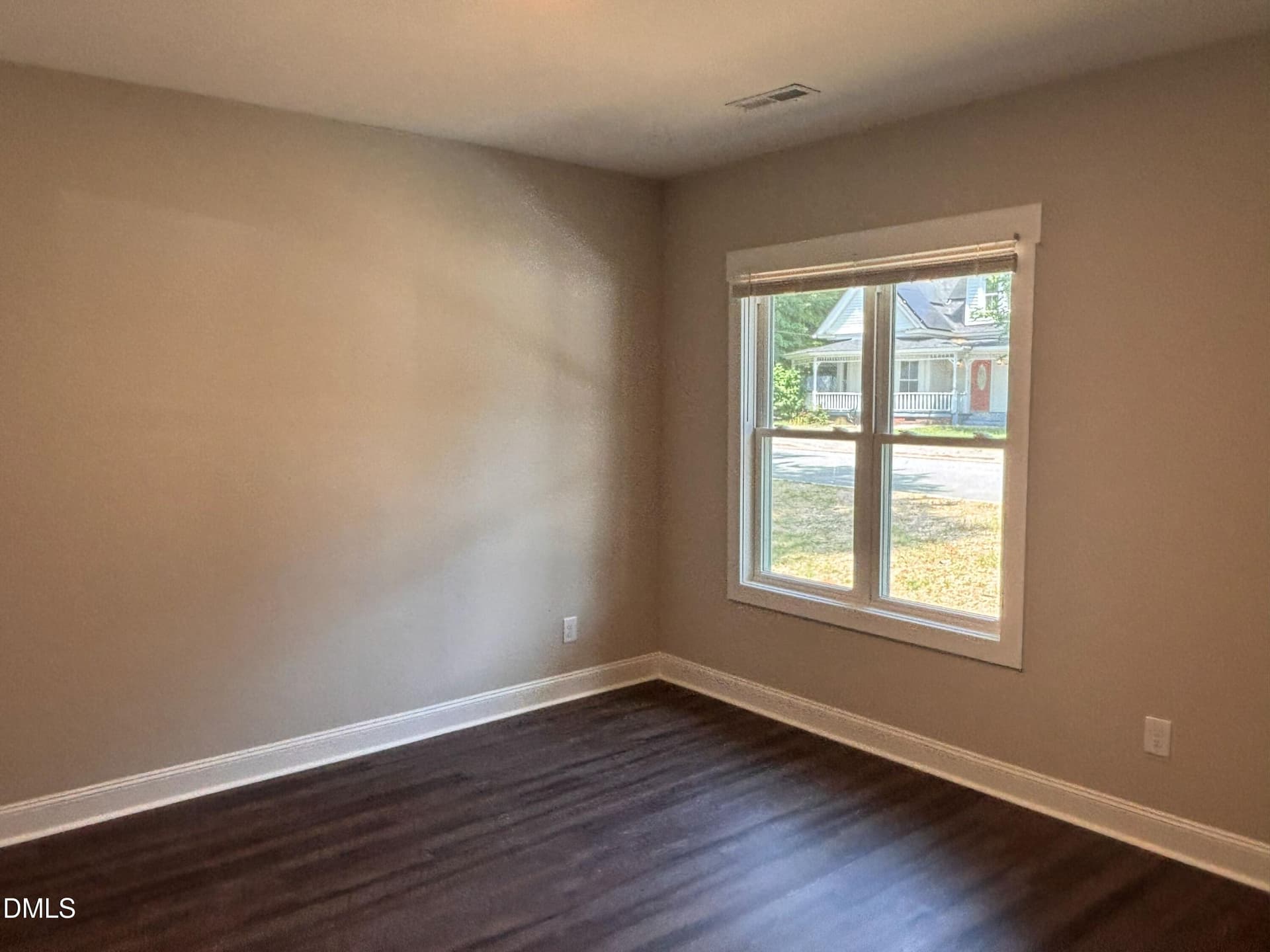 15Primary - 402 Poplar Street, Graham, NC 27253