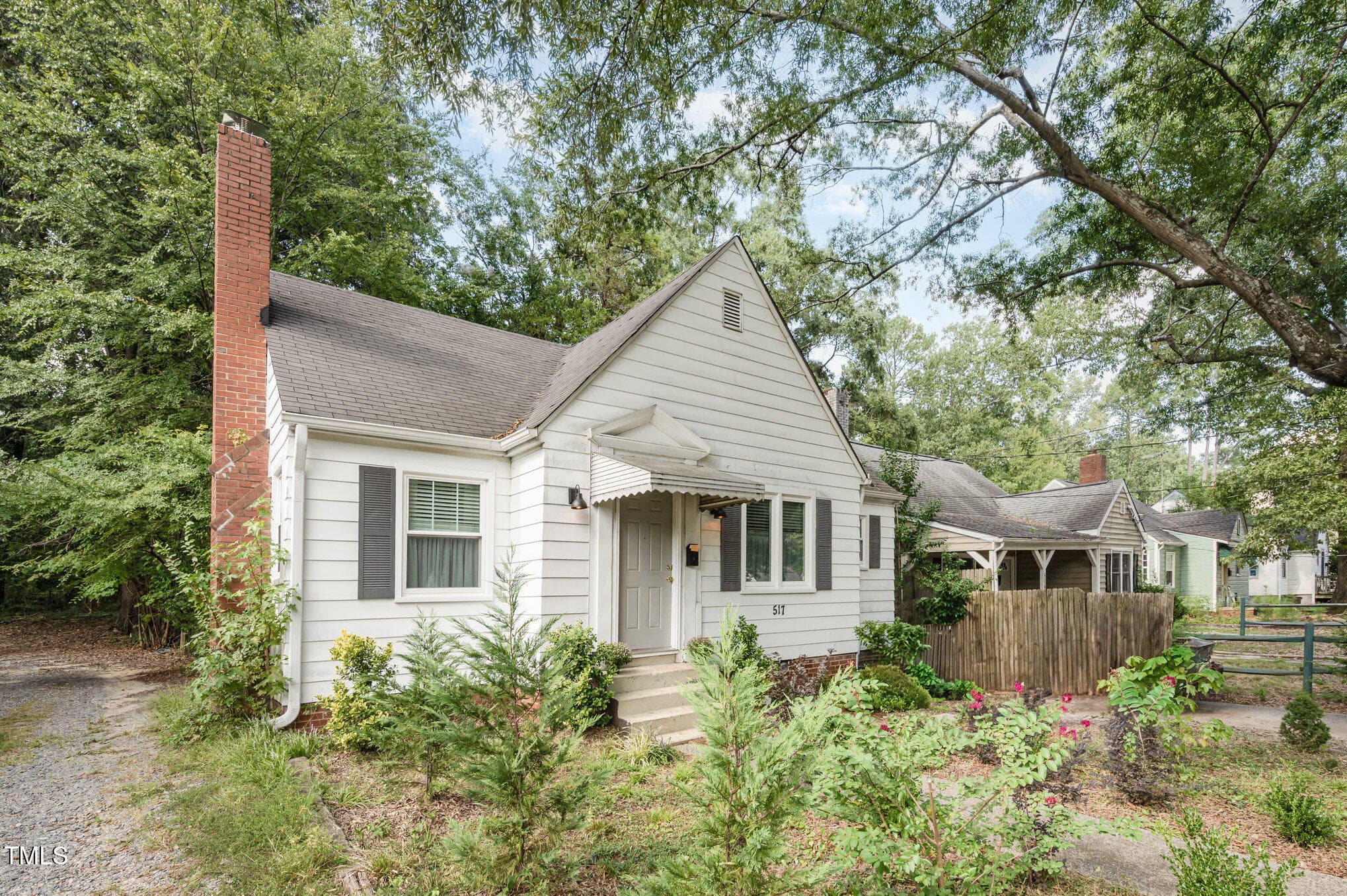 002_file_424 - 517 E Club Boulevard, Durham, NC 27704, Durham