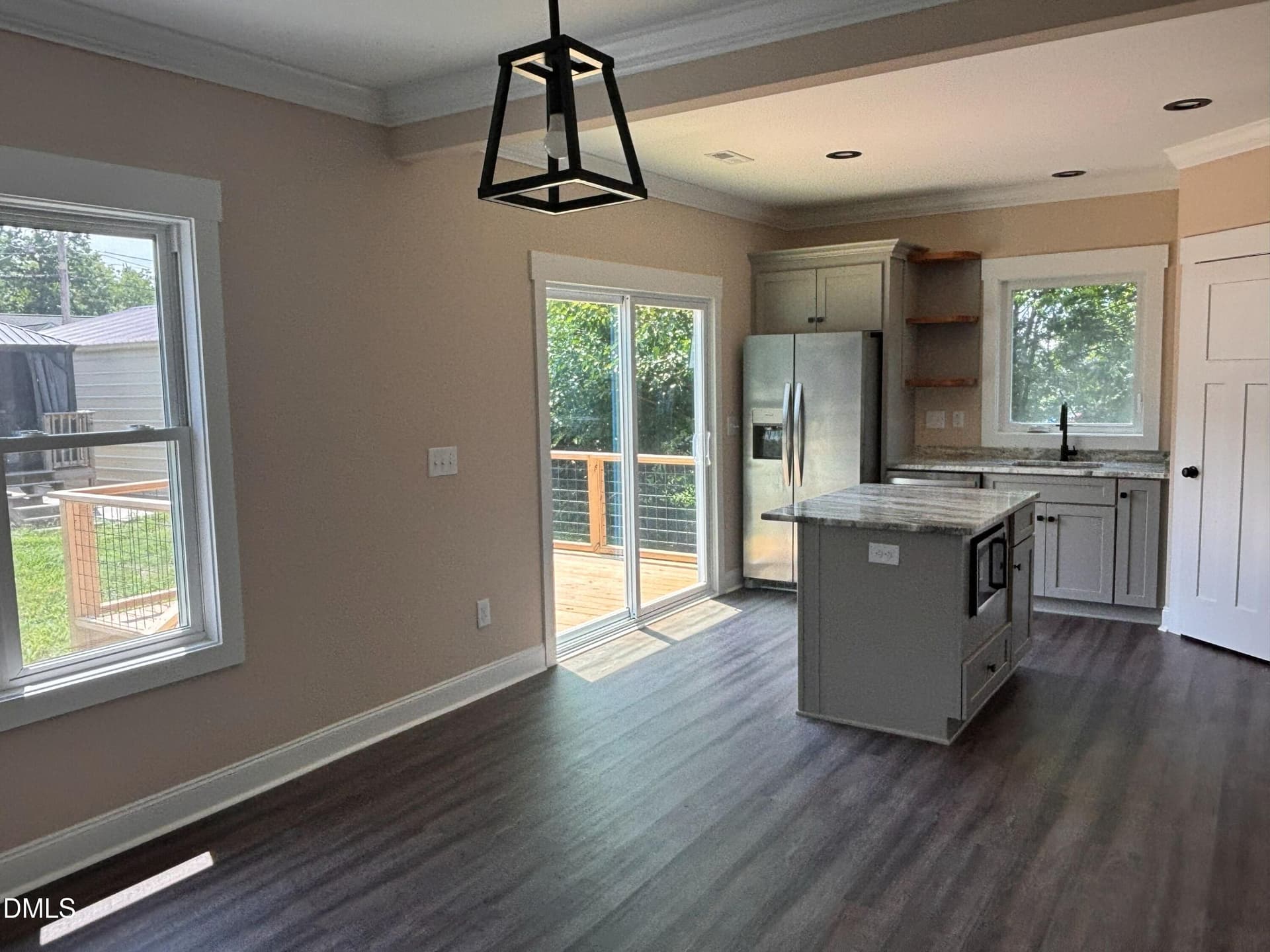 24kitchdr - 402 Poplar Street, Graham, NC 27253