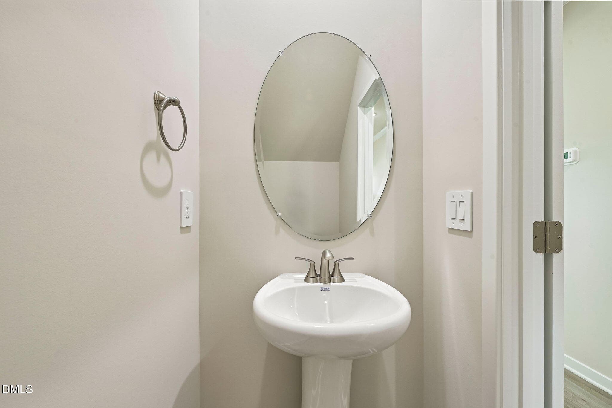 18-web-or-mls-Raleigh - Avalon Place - 1 - 1513 Hatteras Road, Durham, NC 27704, Durham