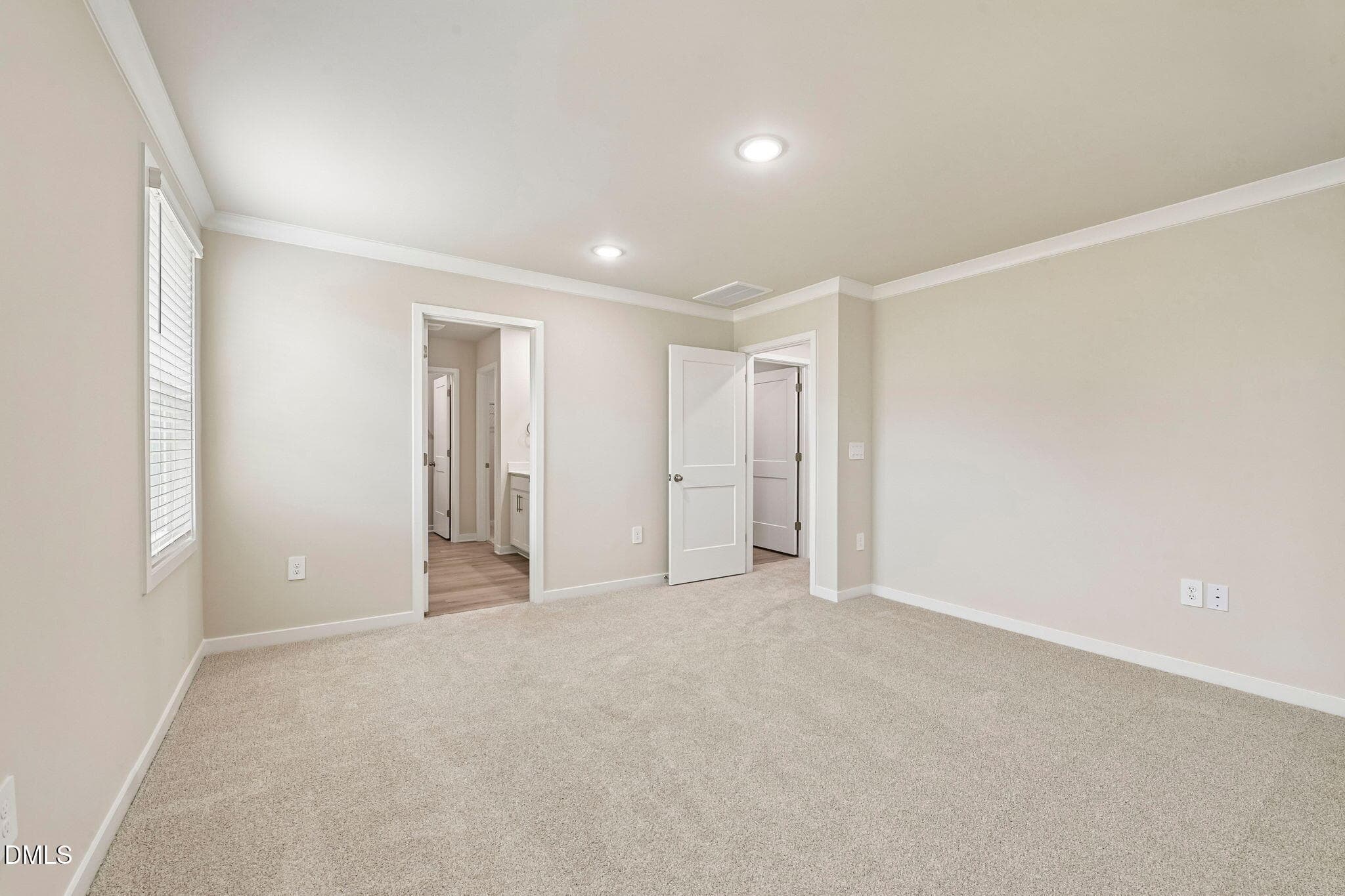 24-web-or-mls-Raleigh - Avalon Place - 1 - 1513 Hatteras Road, Durham, NC 27704, Durham
