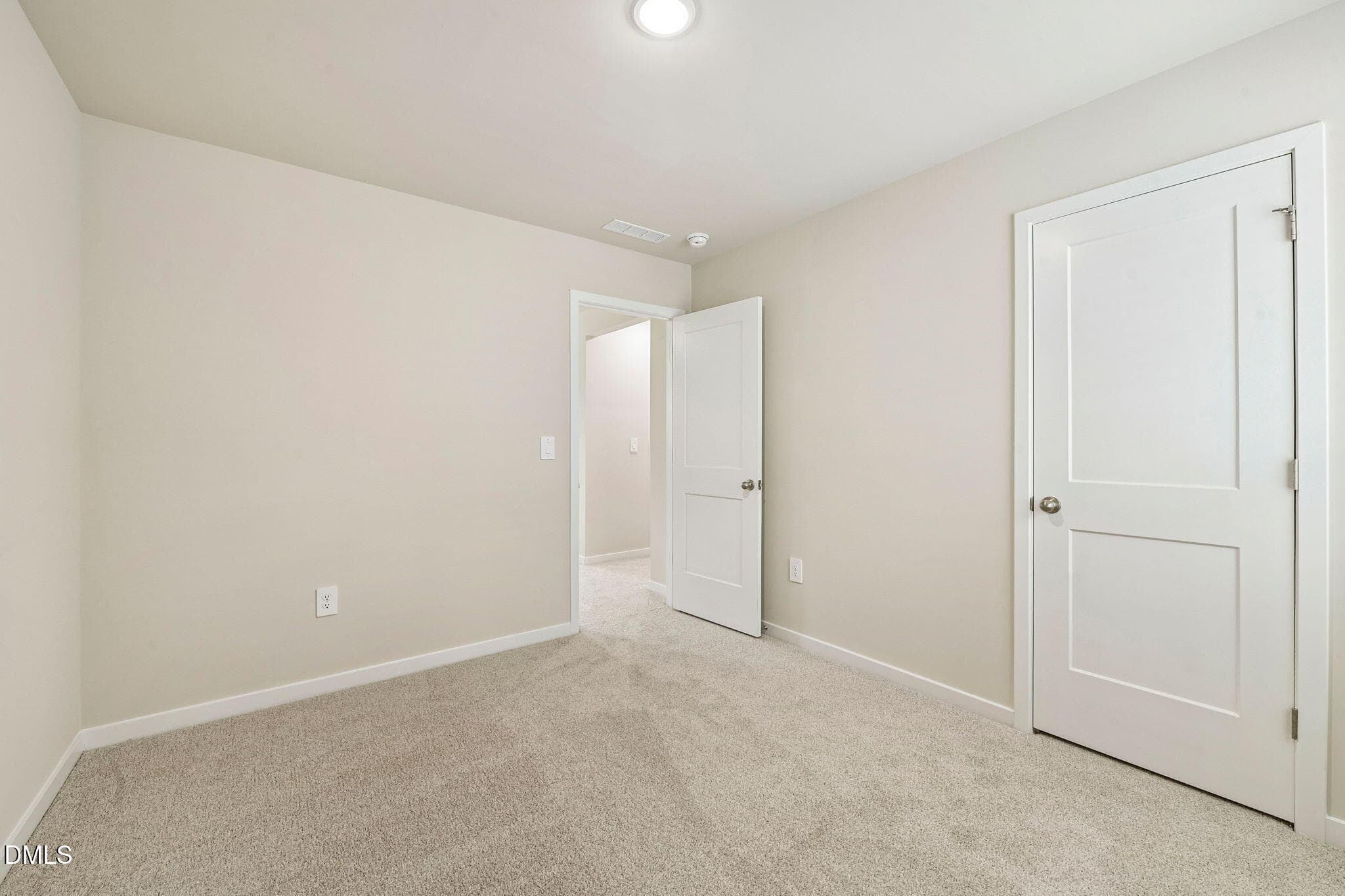 30-web-or-mls-Raleigh - Avalon Place - 1 - 1513 Hatteras Road, Durham, NC 27704, Durham