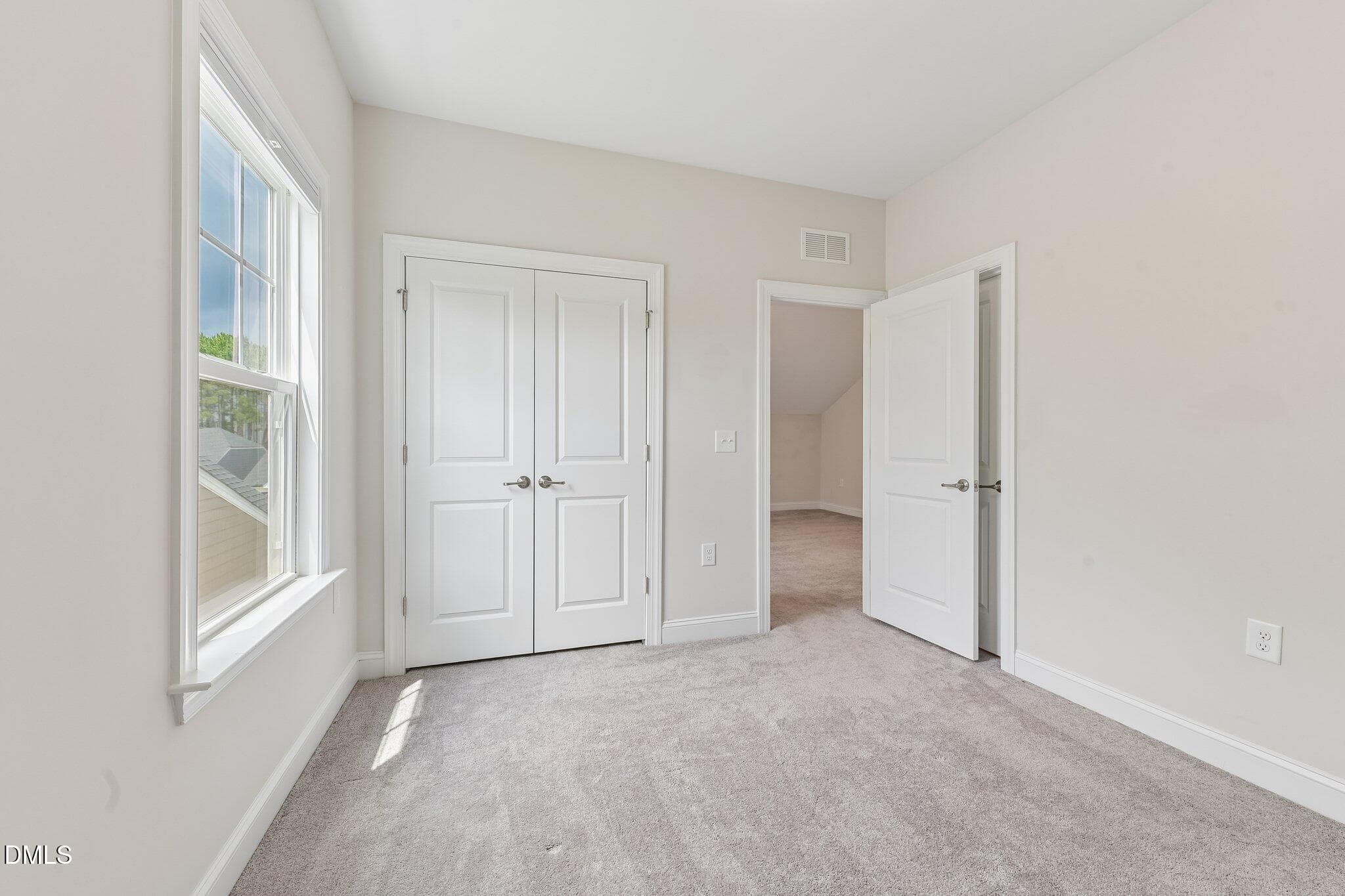 34-web-or-mls-White Flint Cir-S0907-032 - 1207 White Flint Circle, Durham, NC 27703, Durham