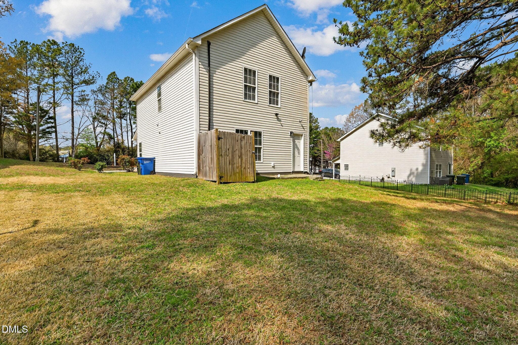 35-web-or-mls-3606 Meriwether-29 - 3606 Meriwether Drive, Durham, NC 27704, Durham