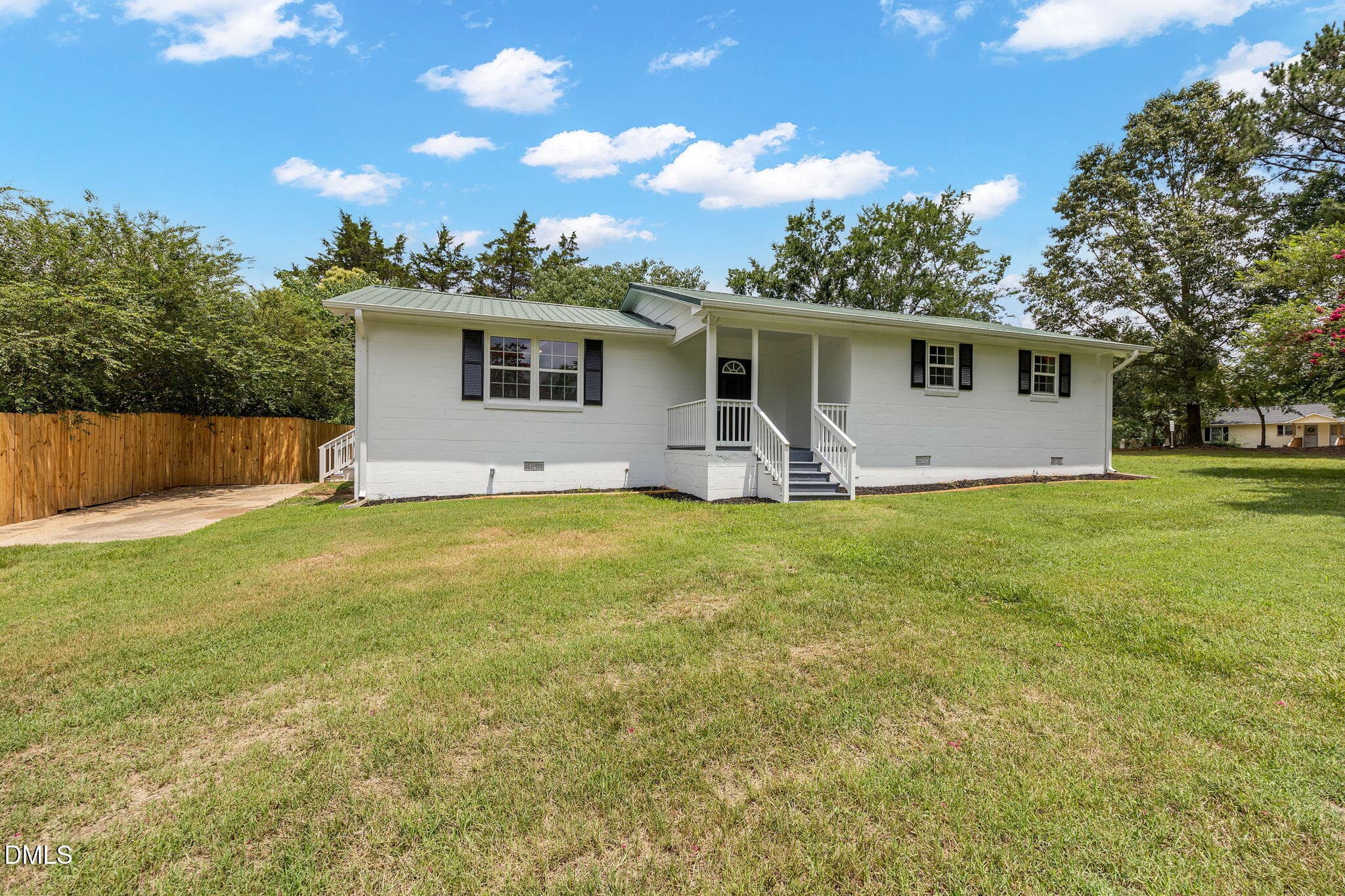 1-web-or-mls-9L1A4559 - 501 Warren Street, Warrenton, NC 27589