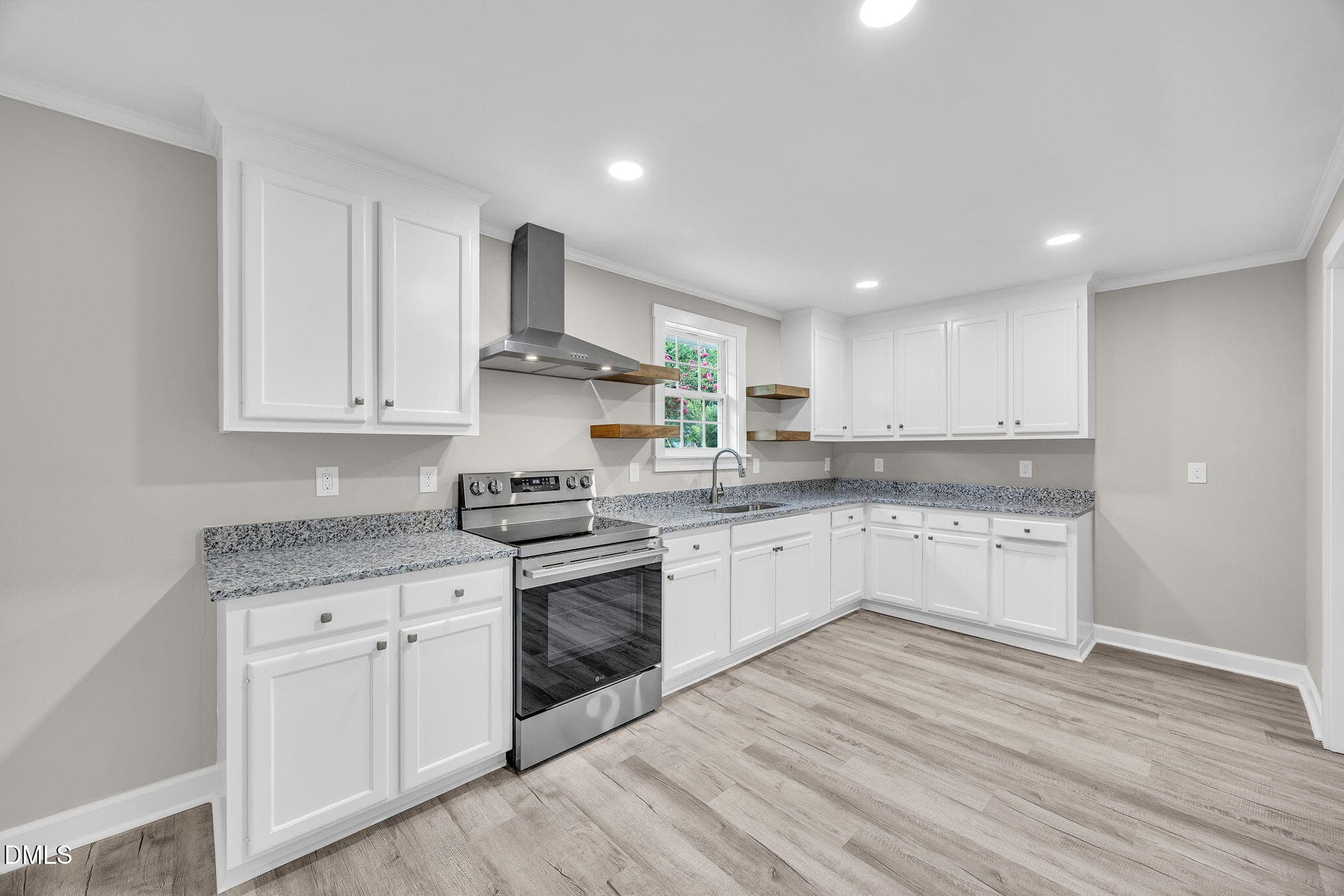 11-web-or-mls-9L1A4499 - 501 Warren Street, Warrenton, NC 27589