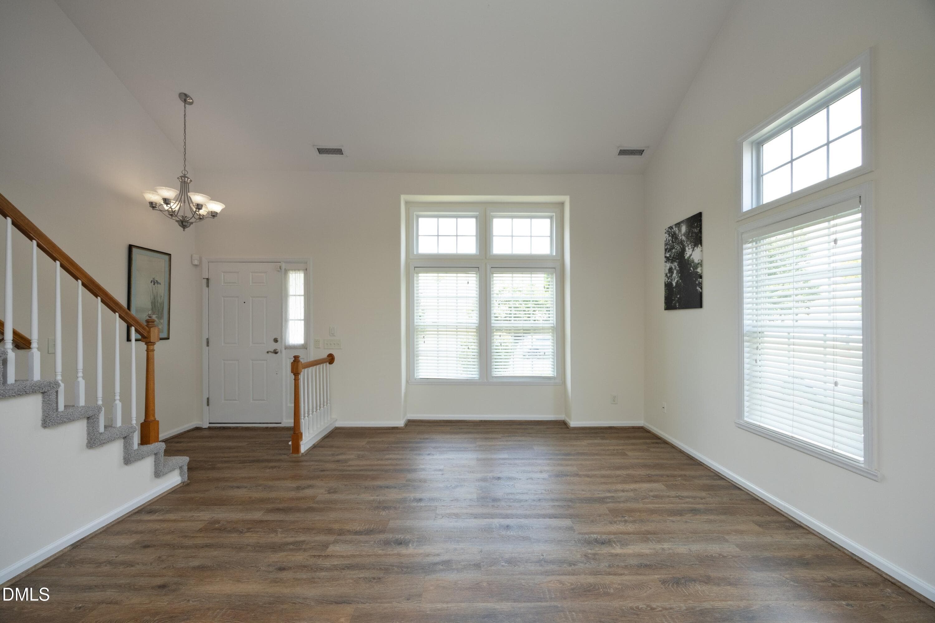 04Living - 1529 Pebble Creek Crossing, Durham, NC 27713, Durham