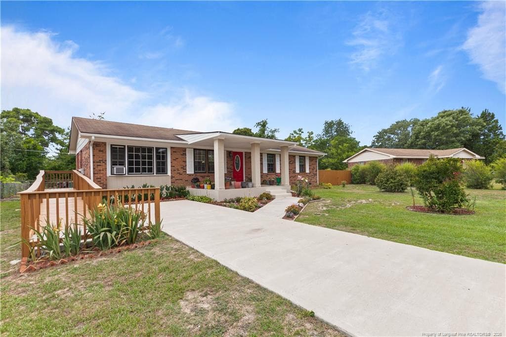 Photo 3 - 3643 Gloucester Drive, Hope Mills, NC 28348