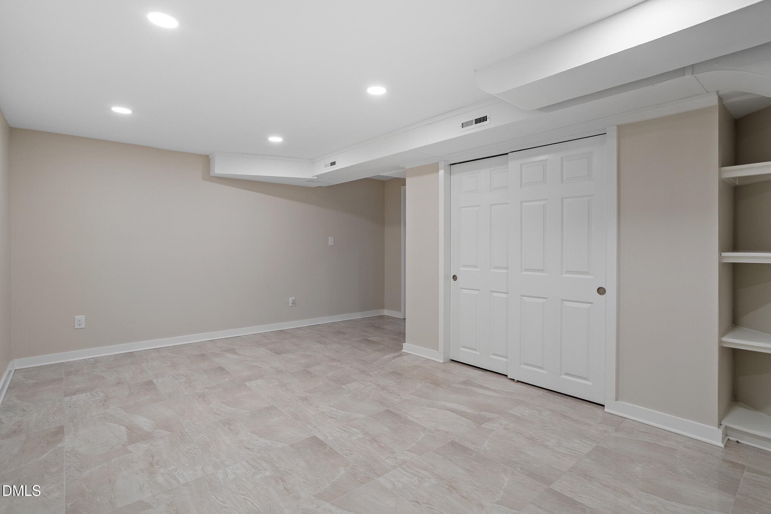 25-305 E Millbrook Rd [2788875]_25 - 305 E Millbrook Road, Raleigh, NC 27609, Raleigh