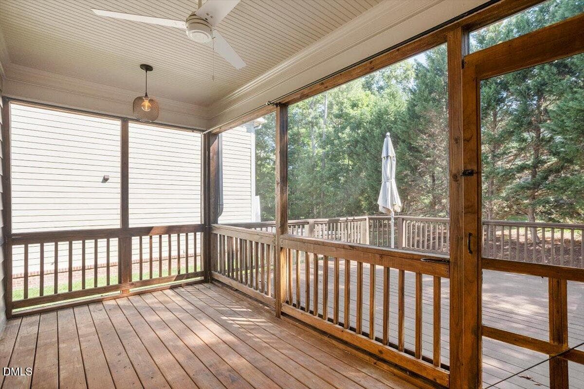 Screen Porch - 902 Ravendale Place, Cary, NC 27513, Cary