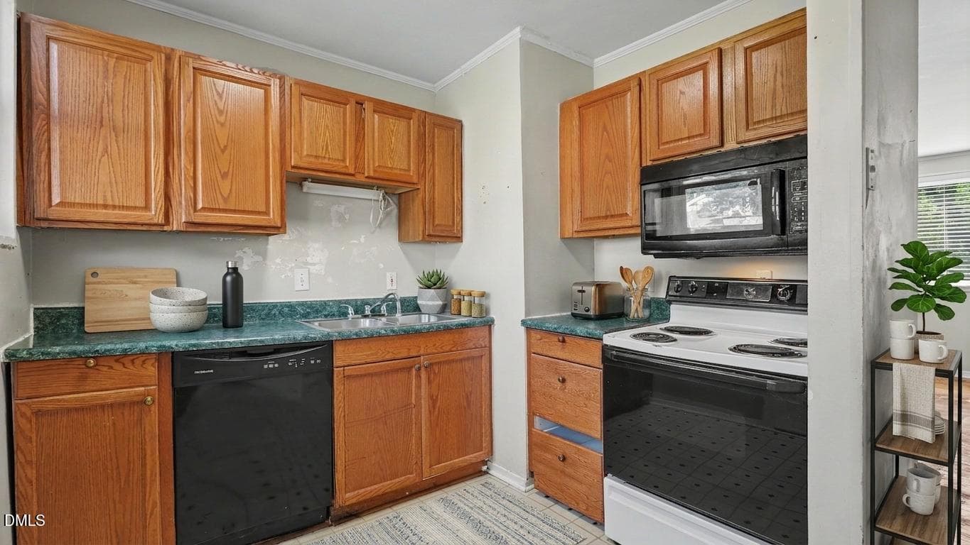 collov-ai_20260710101904_dn7gea - 519 Overlook Street, Greensboro, NC 27403