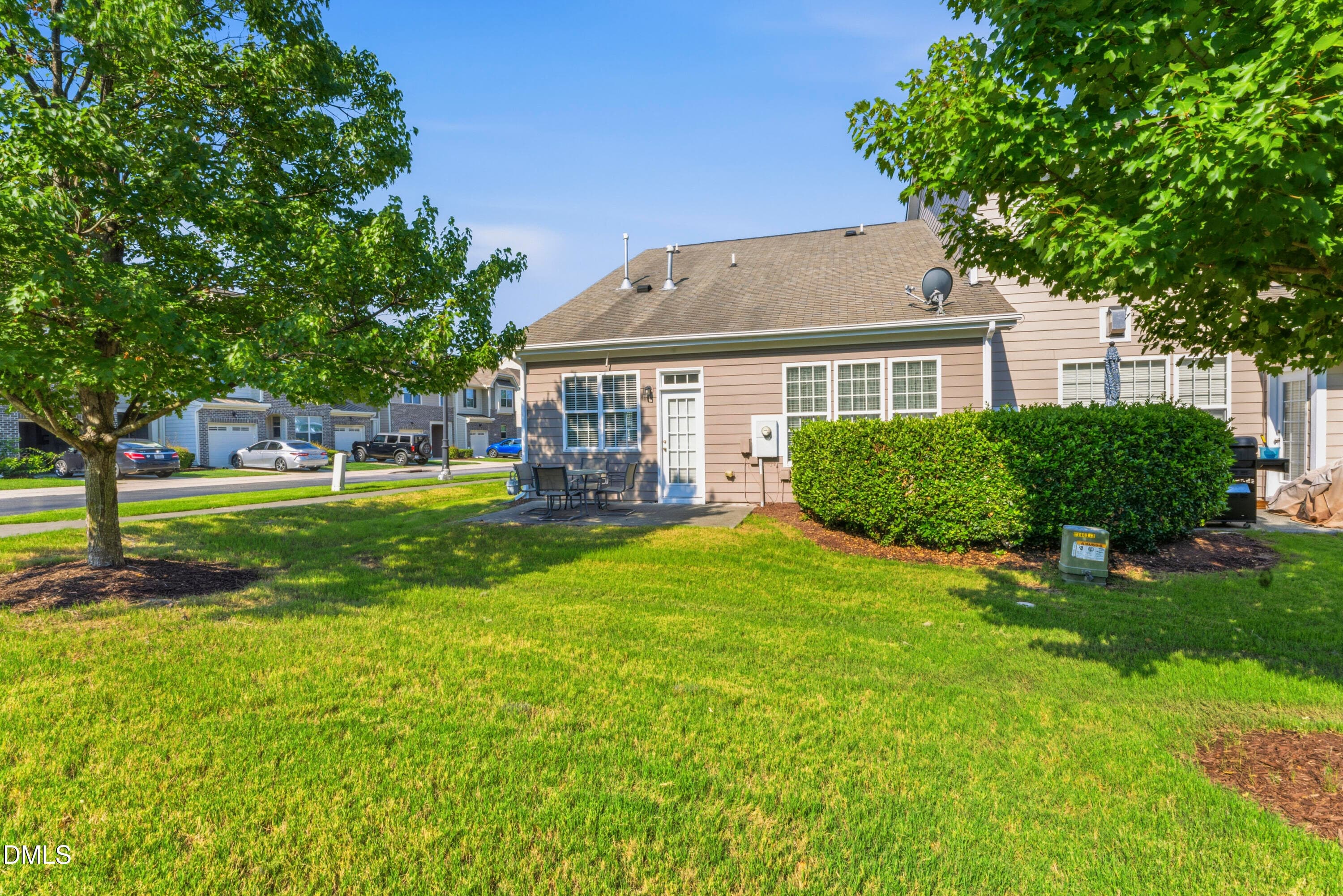 Back of Structure - 10100 Barnhart Way, Raleigh, NC 27617, Raleigh