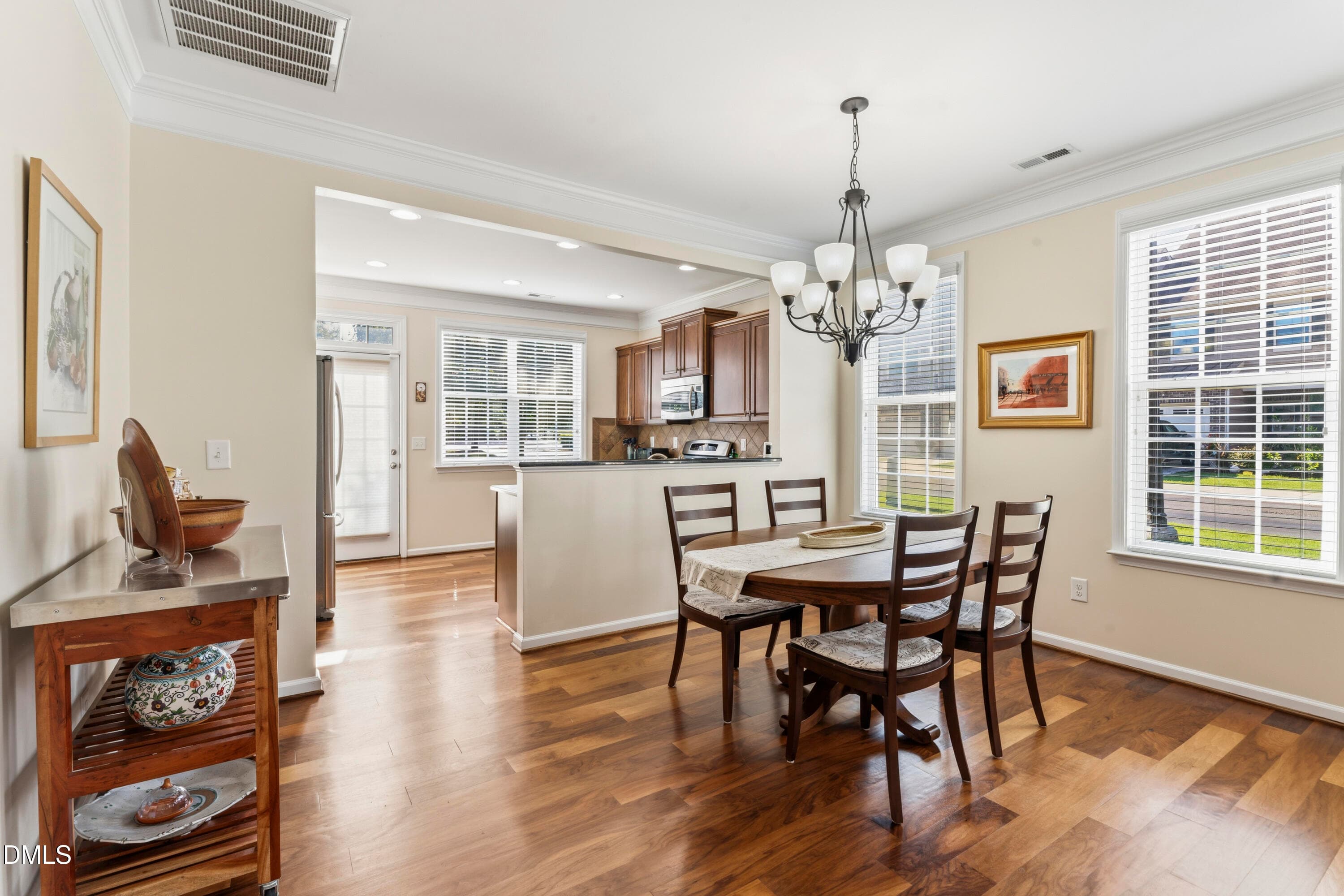 Dining Area - 10100 Barnhart Way, Raleigh, NC 27617, Raleigh