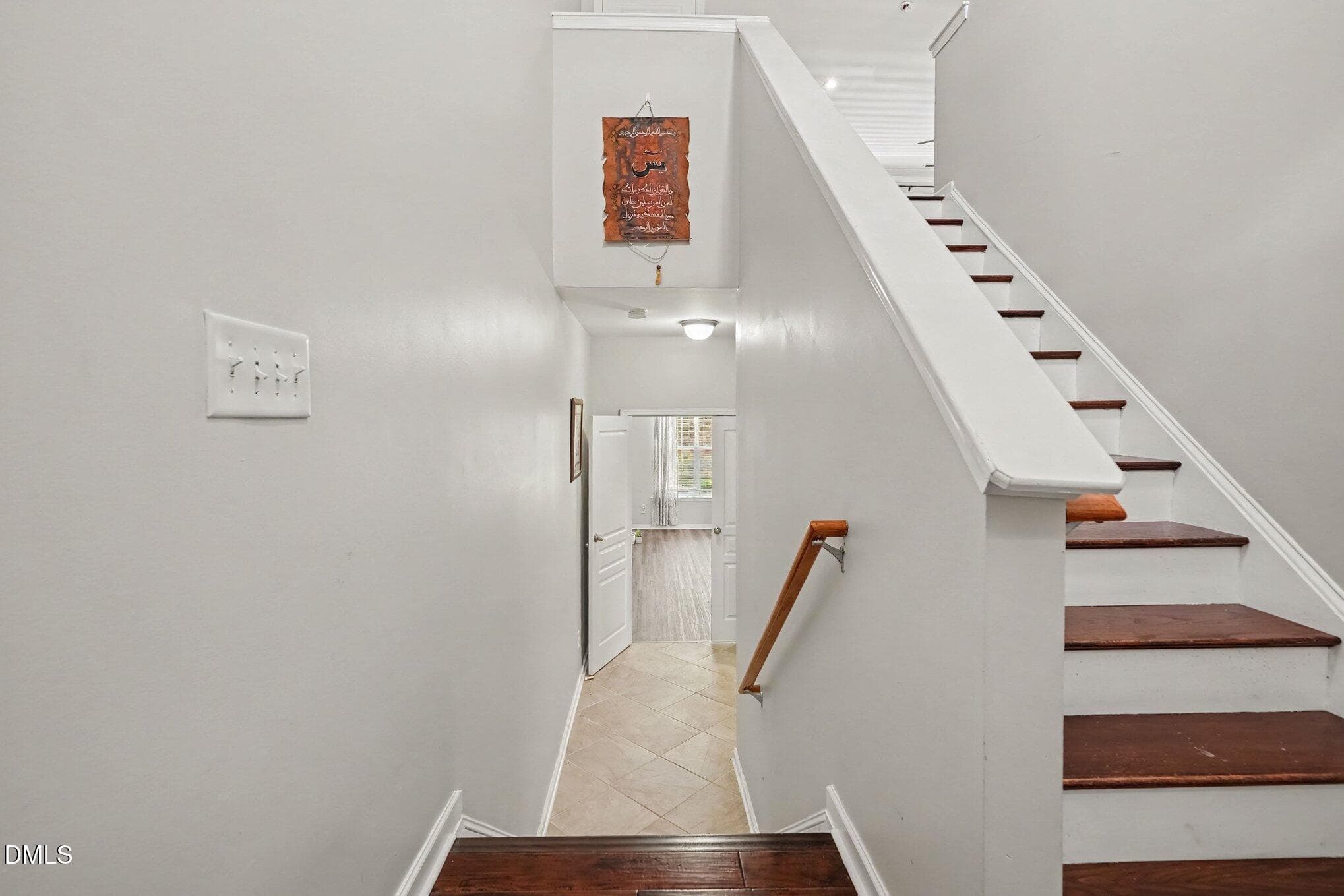 020_file_2100 - 5453 Crescentview Parkway, Raleigh, NC 27606, Raleigh