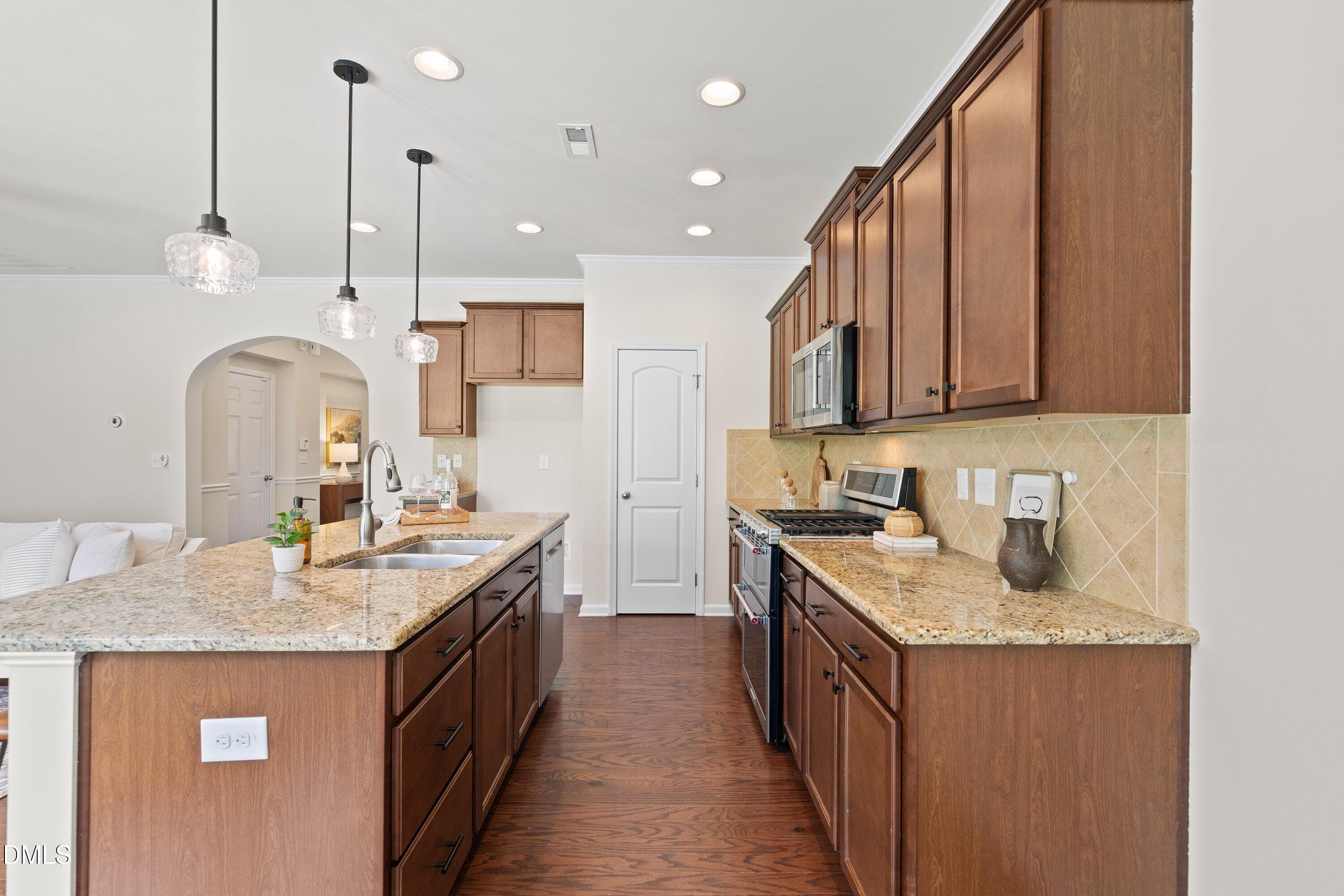 17-1710 Woodsdale Dr_2062 - 1710 Woodsdale Drive, Durham, NC 27703, Durham