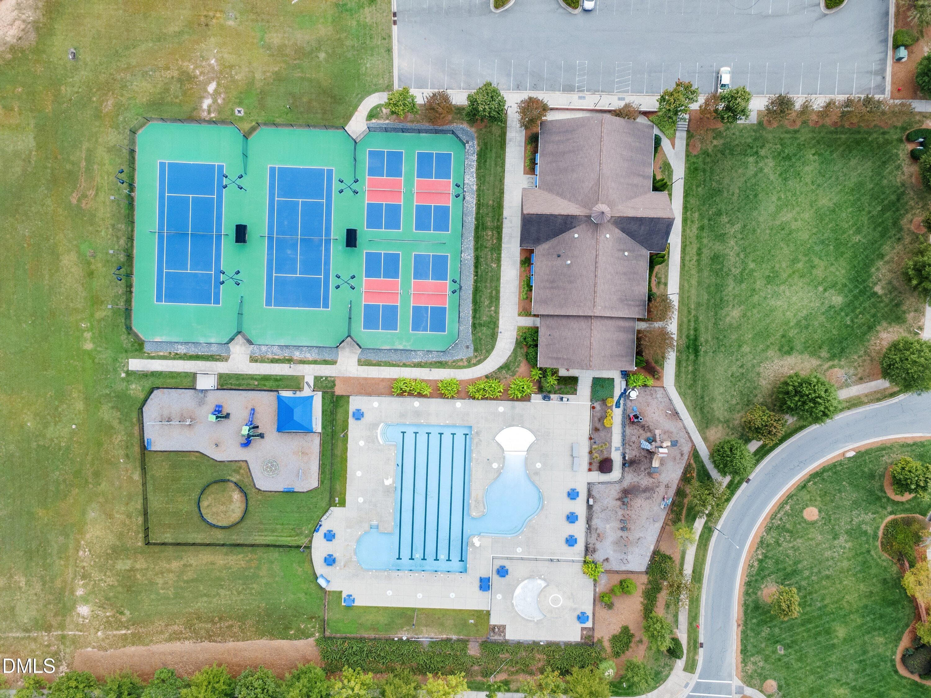 62-1505 Eagle Lodge_0829 - 1710 Woodsdale Drive, Durham, NC 27703, Durham