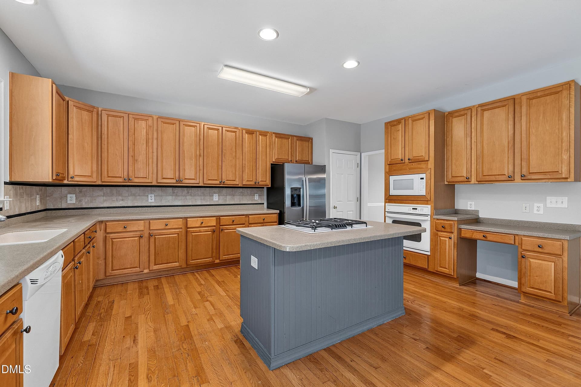21-3204 Orchestra Ct_2650 - 3204 Orchestra Court, Apex, NC 27539