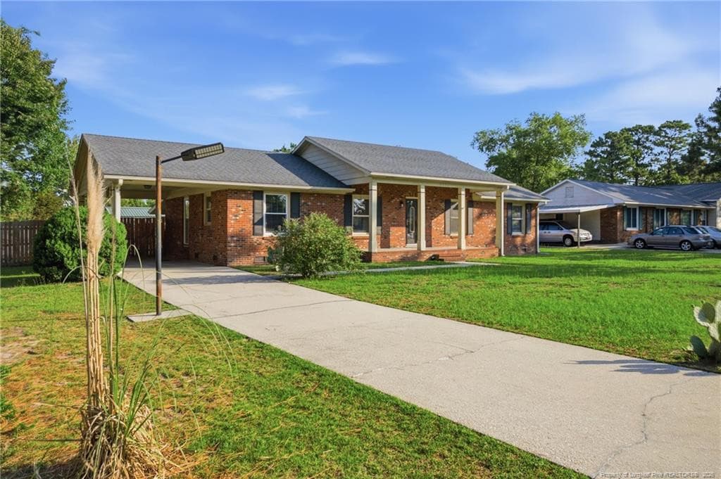 Photo 4 - 3720 Souchak Drive, Hope Mills, NC 28348