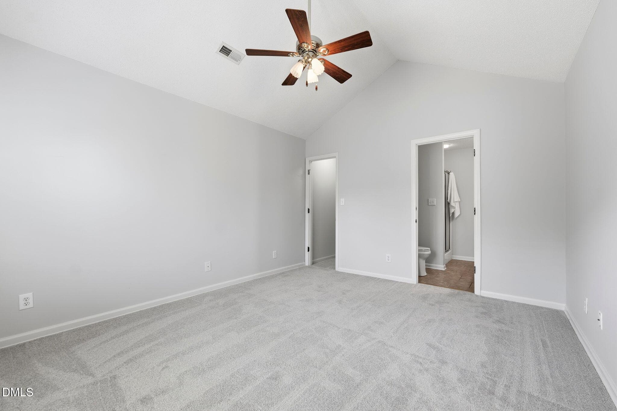 18-web-or-mls-_2199687 - 2736 N Keswick Way, Greensboro, NC 27410