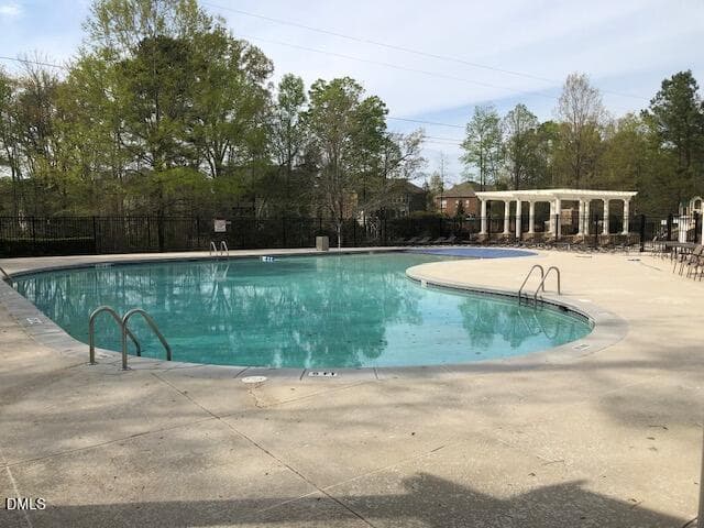 Highland Oaks Pool - 902 Ravendale Place, Cary, NC 27513, Cary