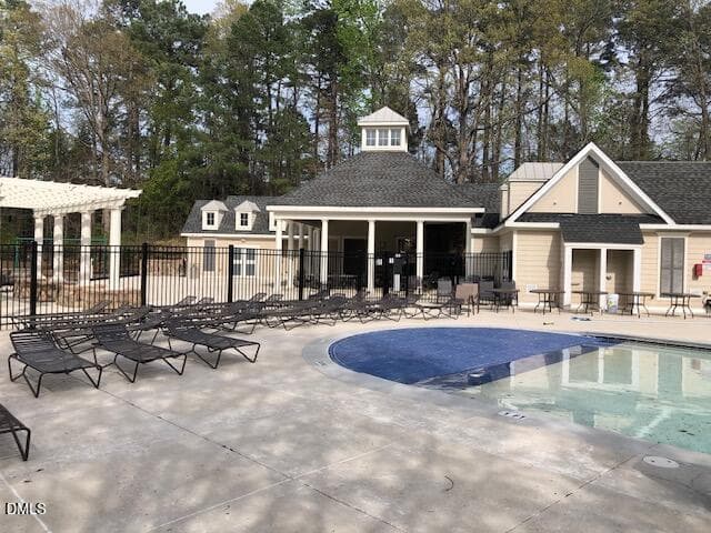 Highland Oaks Pool - 902 Ravendale Place, Cary, NC 27513, Cary