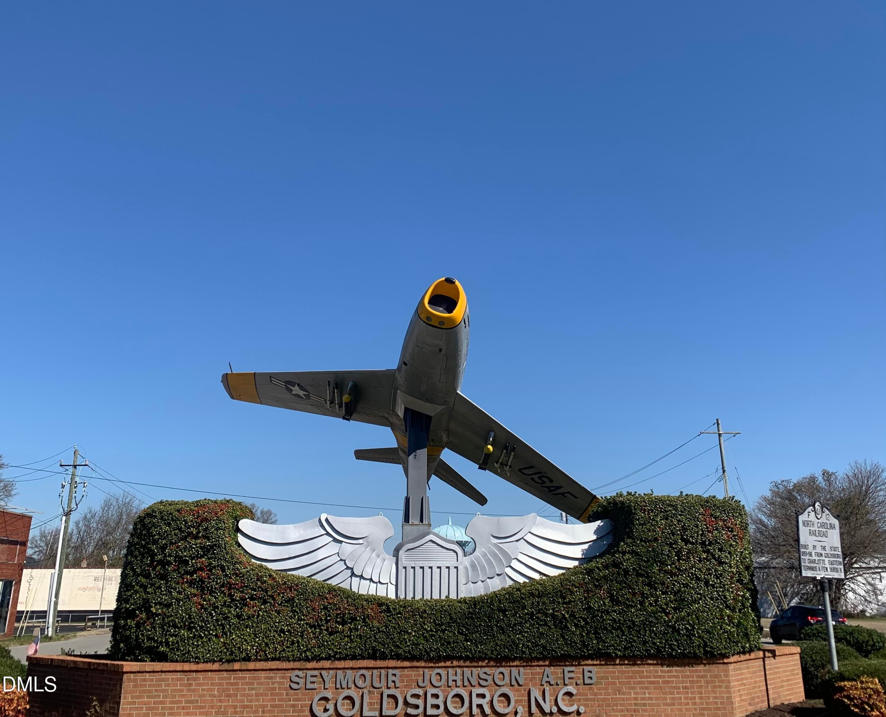 Home of SJAFB - 105 Jackson Rdg Way, Pikeville, NC 27863, Pikeville