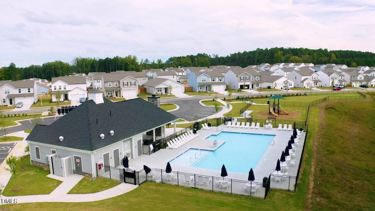 swimming pool - 3516 Sugarplum Road, Raleigh, NC 27604, Raleigh